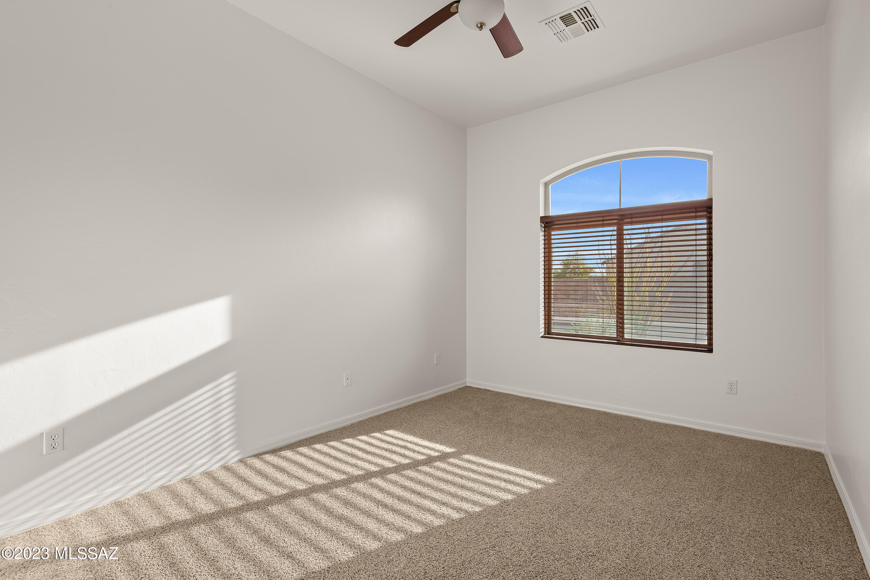 Continental Reserve Blk. 16A (1-111) - Residential