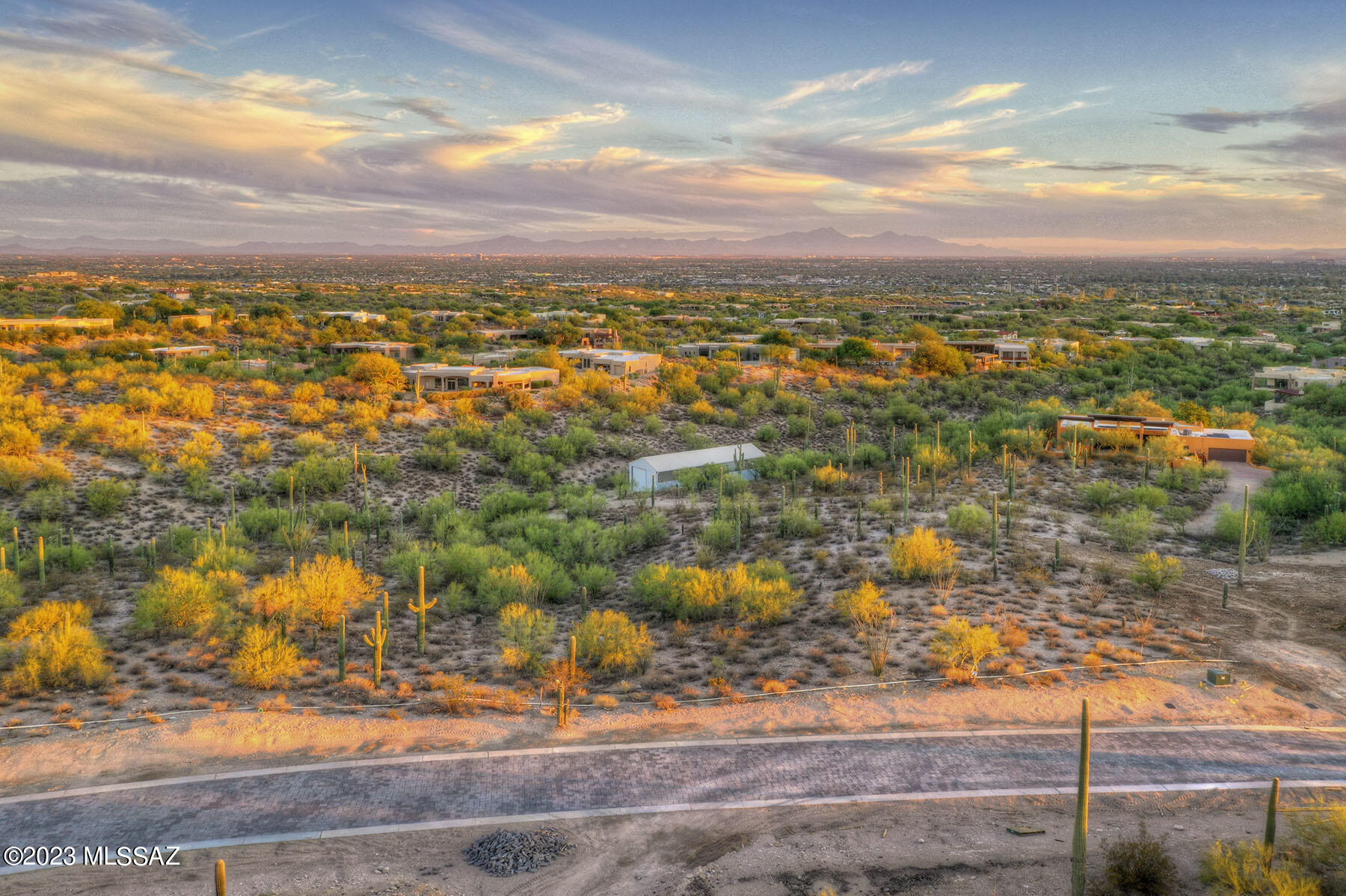 Quintana in the Catalina Foothills - Land