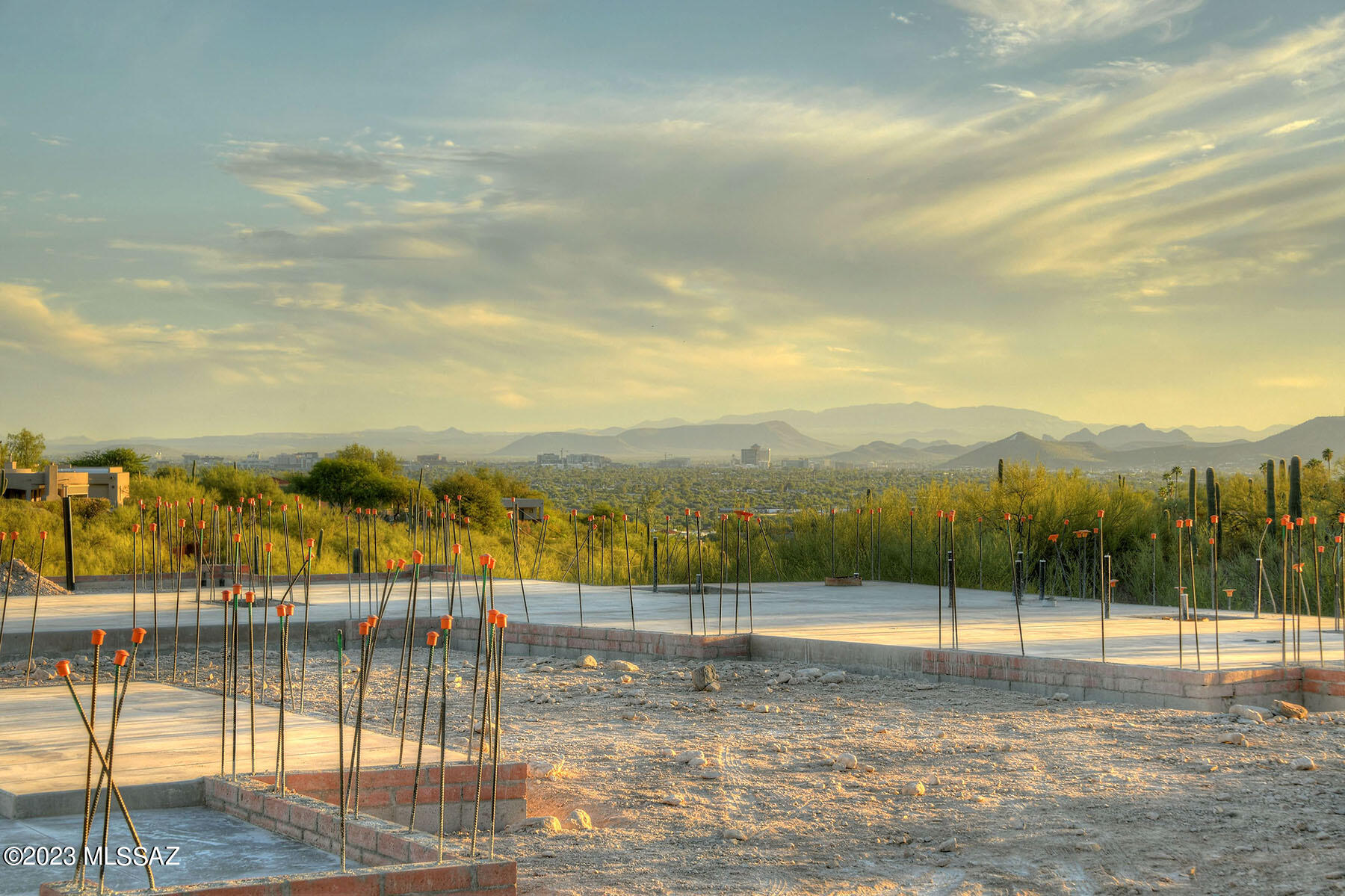 Quintana in the Catalina Foothills - Land