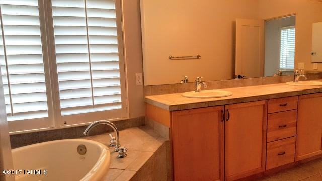 Rancho Vistoso Nghbr 11 - Residential Lease