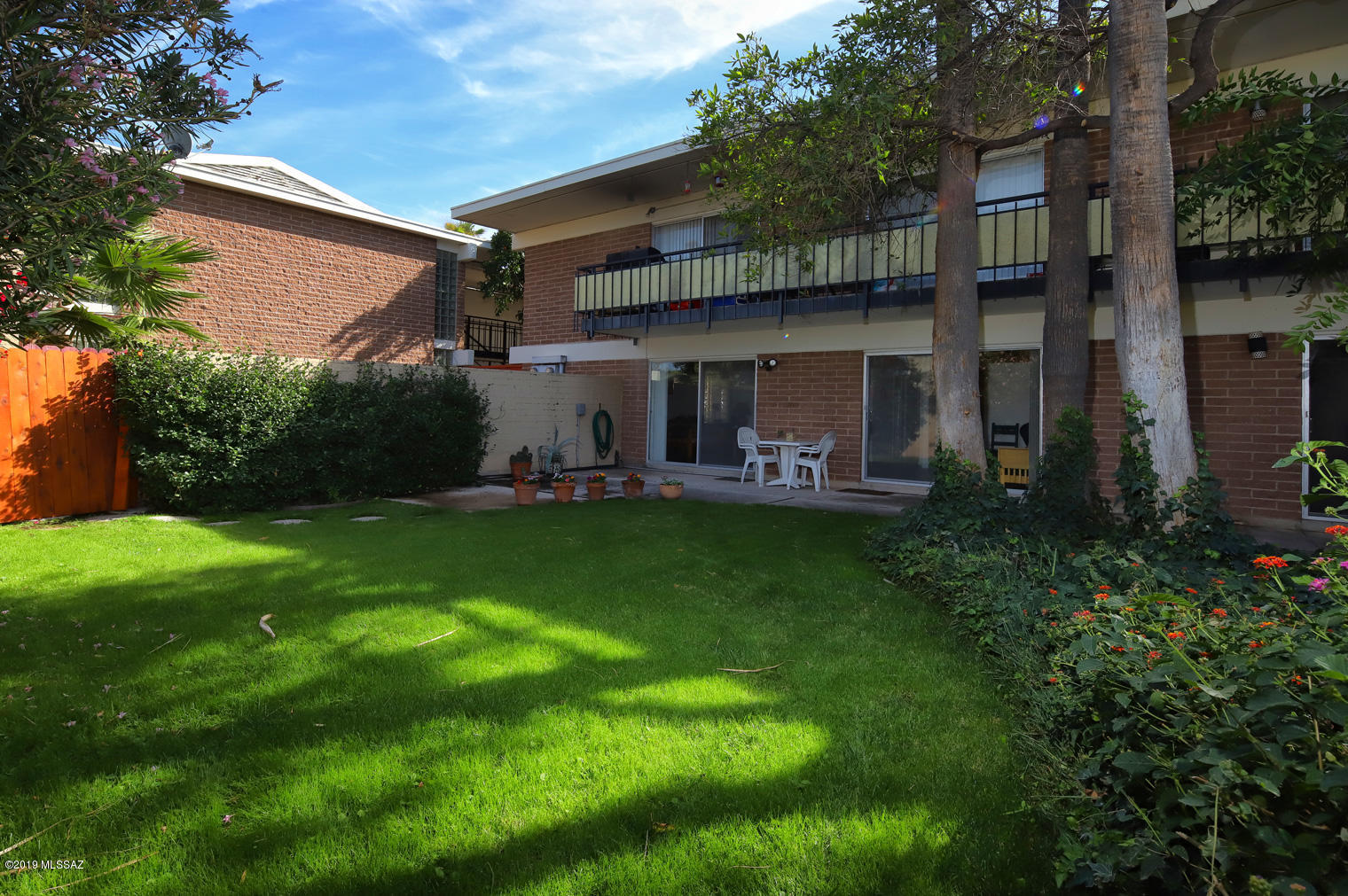 Country Club Heights - Residential