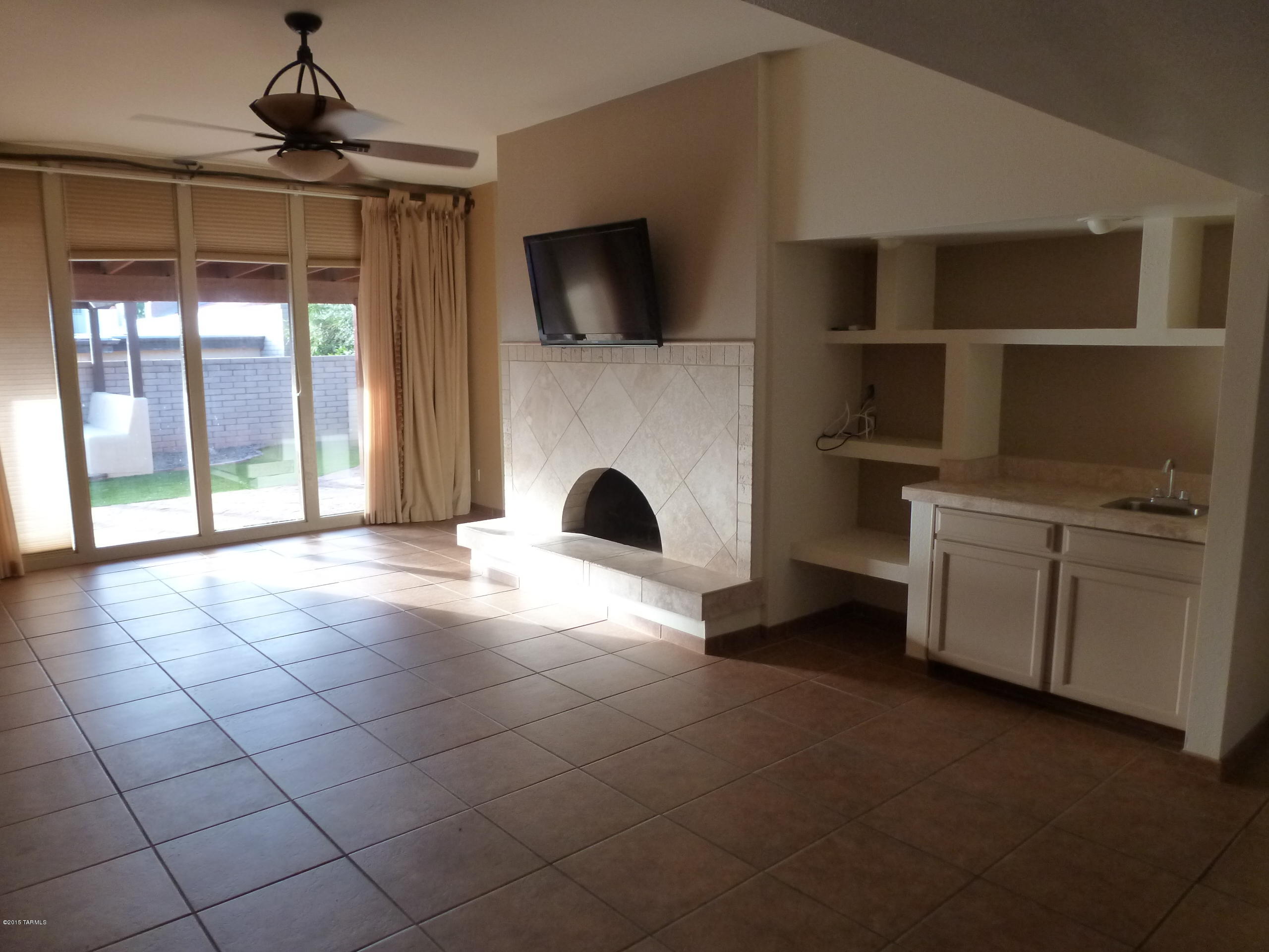 Catalina Del Rey (1-179) - Residential Lease