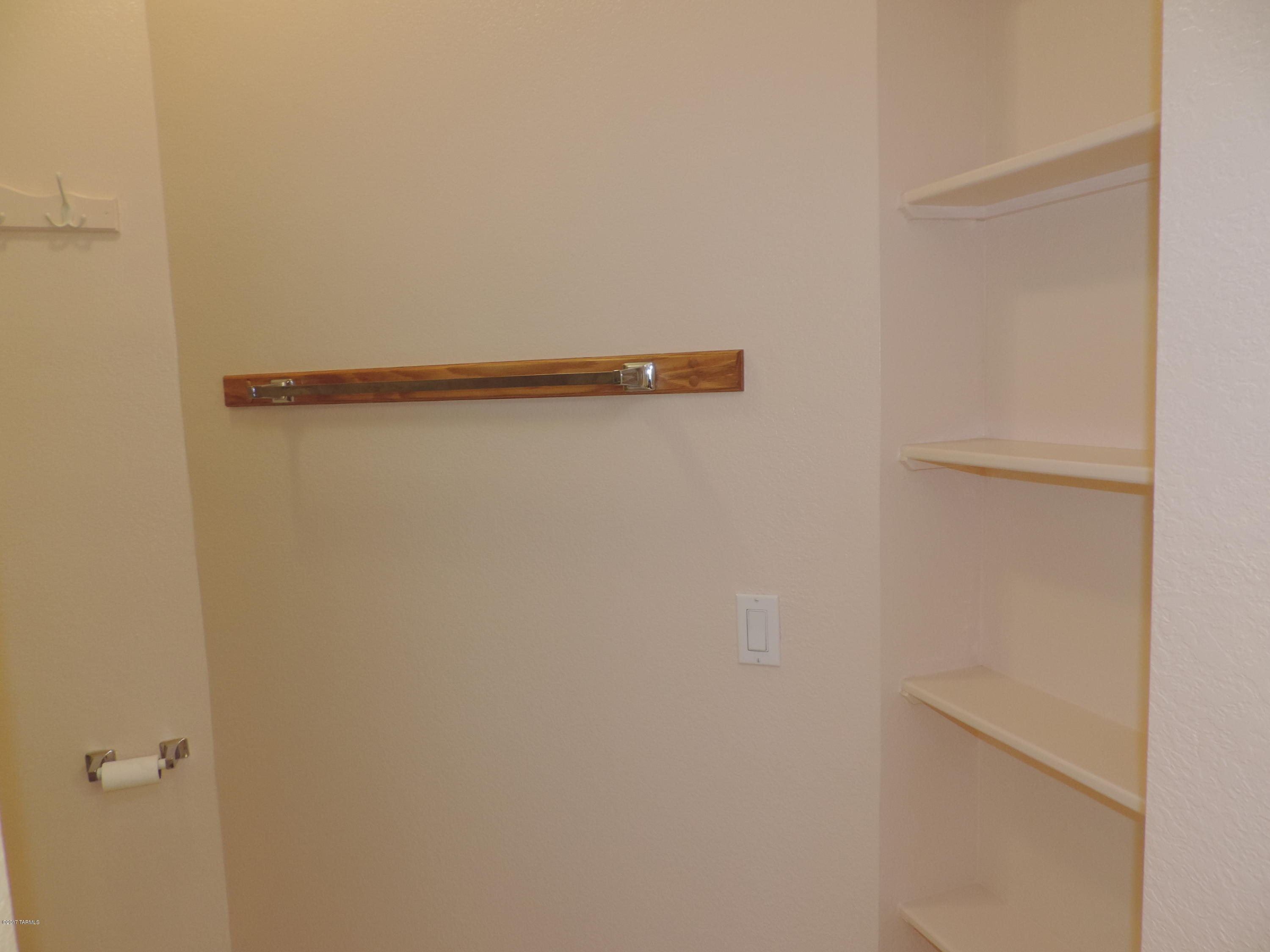 Colonia De Los Alamos (BK1-45) - Residential