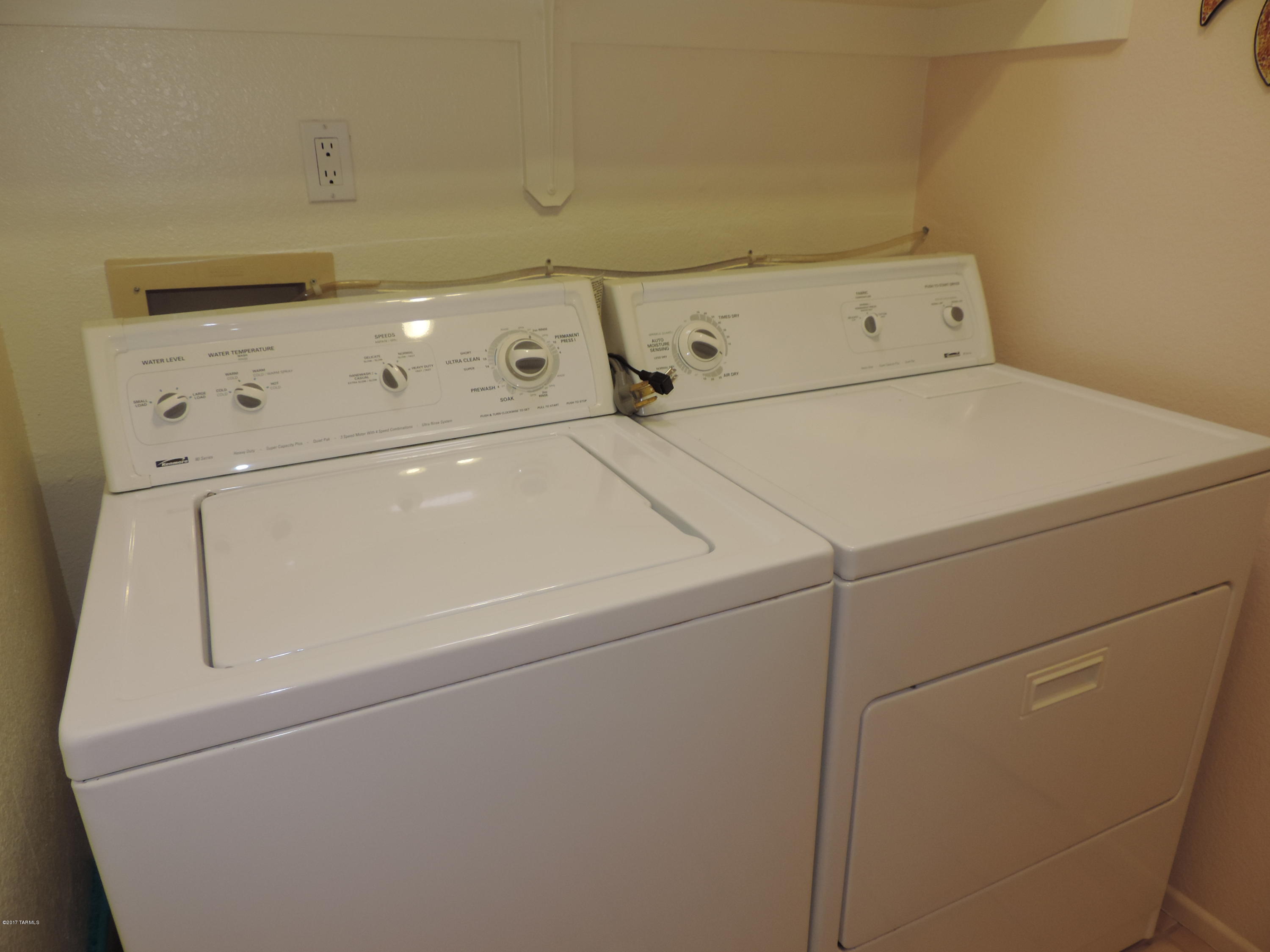 Colonia De Los Alamos (BK1-45) - Residential