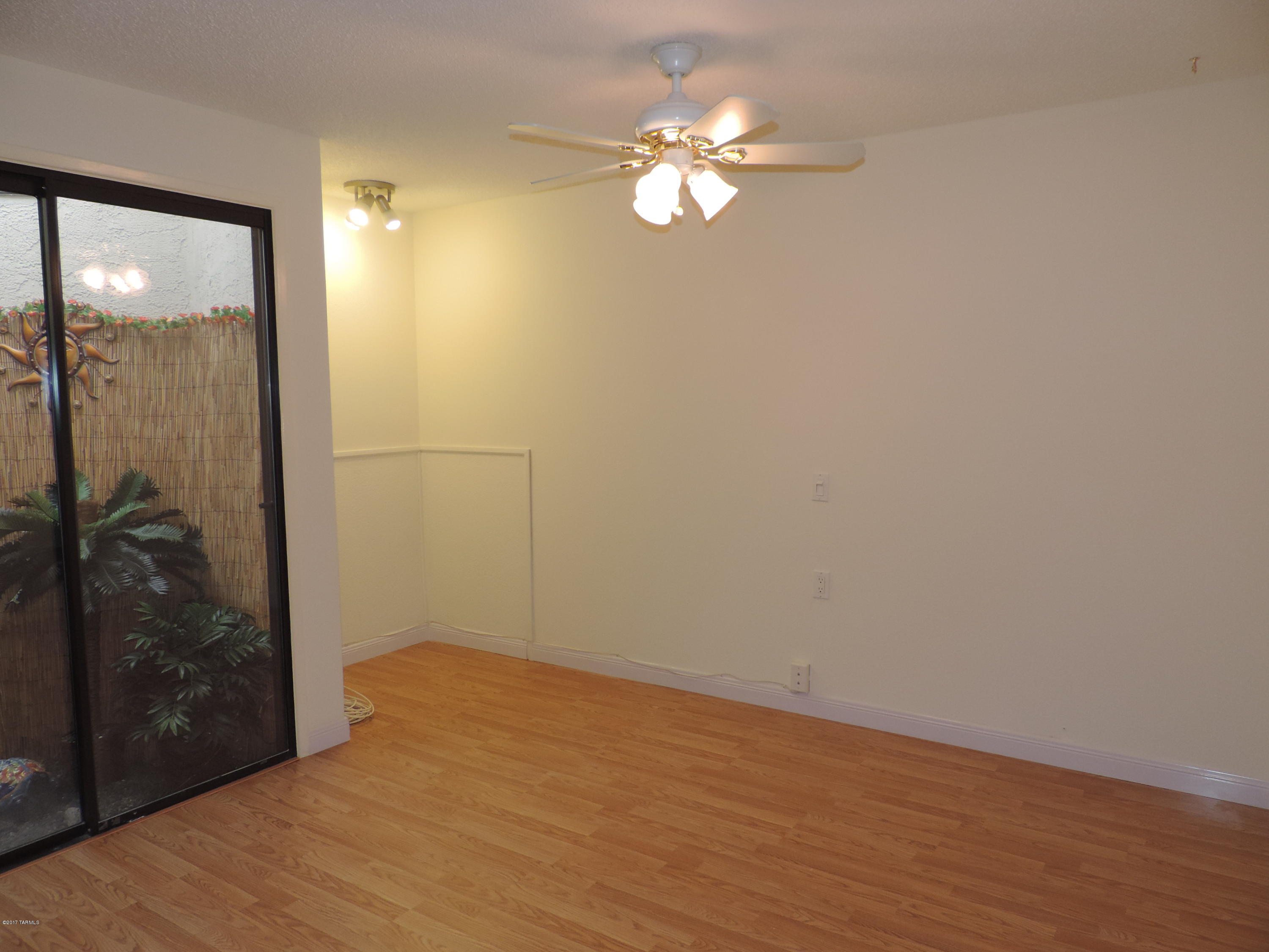 Colonia De Los Alamos (BK1-45) - Residential