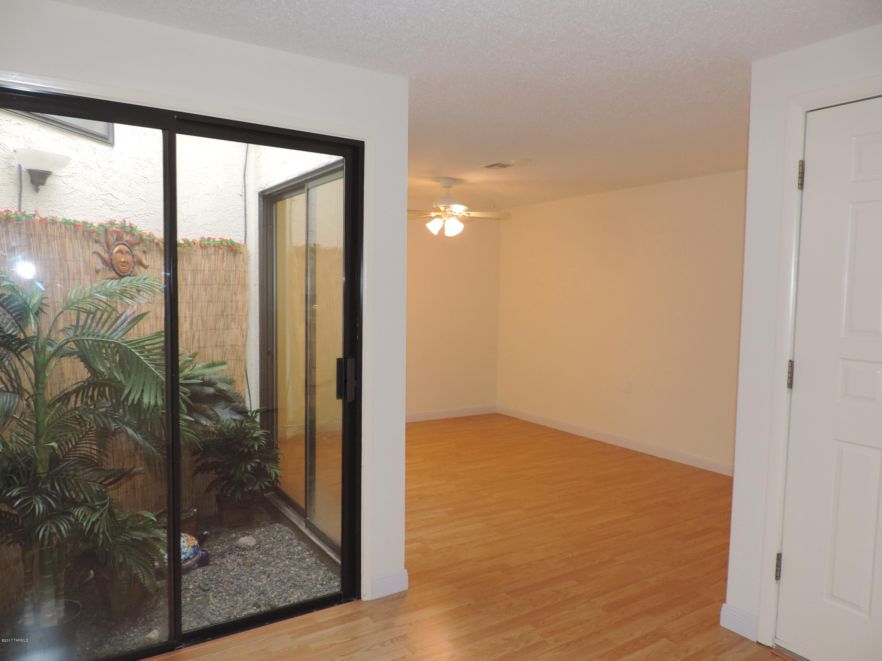 Colonia De Los Alamos (BK1-45) - Residential