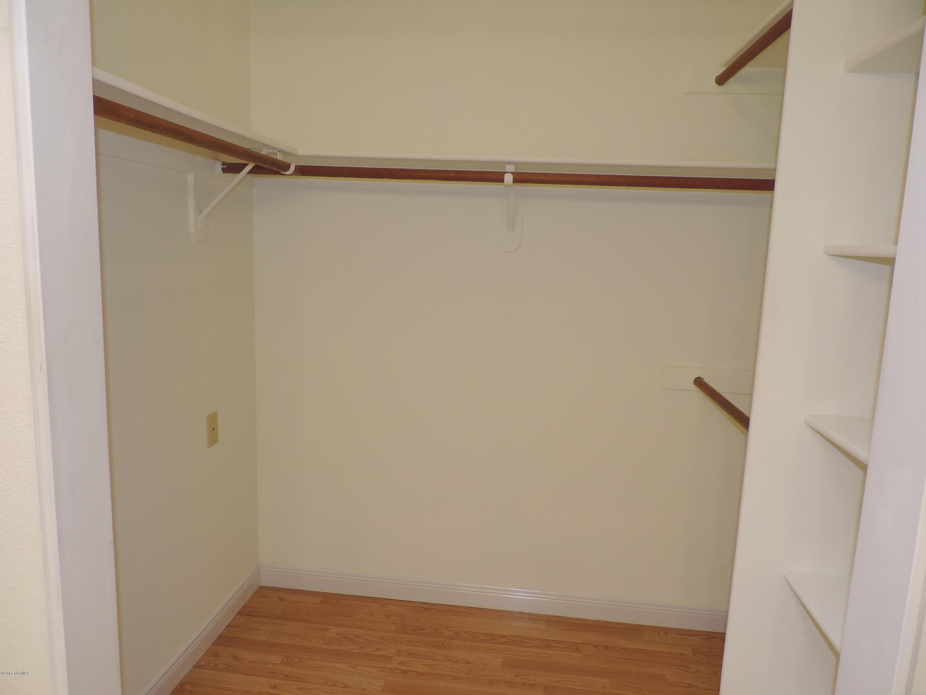 Colonia De Los Alamos (BK1-45) - Residential