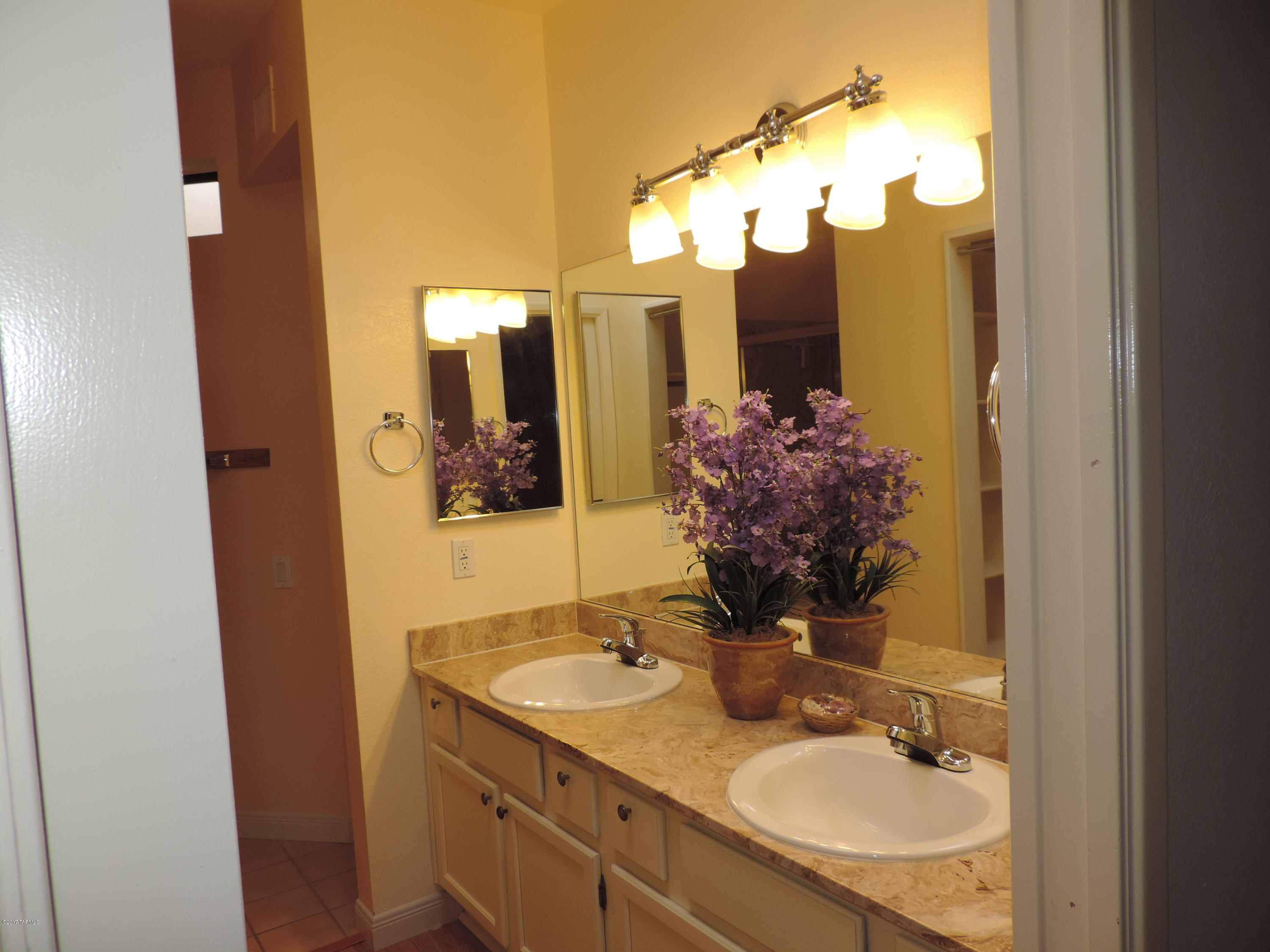 Colonia De Los Alamos (BK1-45) - Residential