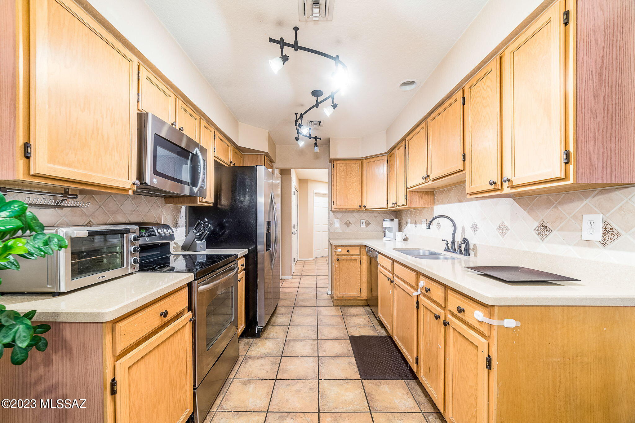Pima Hollow Patio Homes - Residential