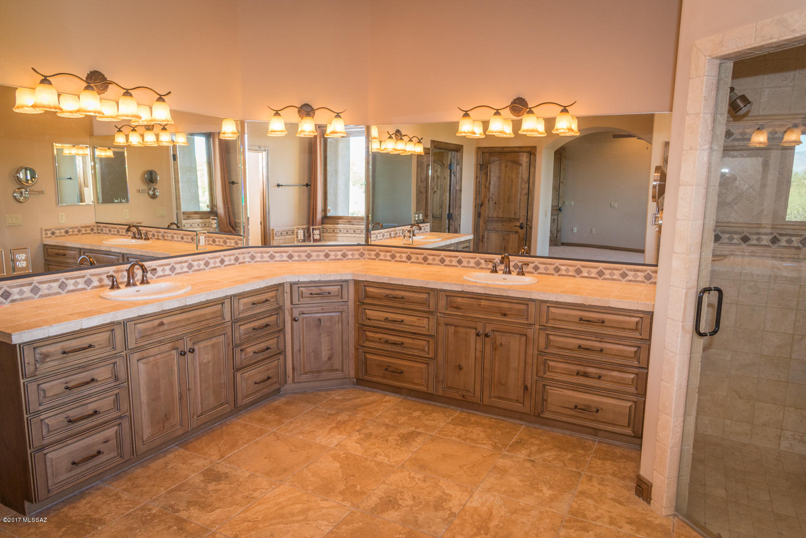 New Tucson Unit NO. 30 - Residential