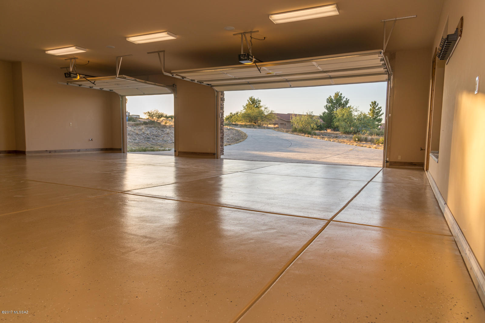 New Tucson Unit NO. 30 - Residential