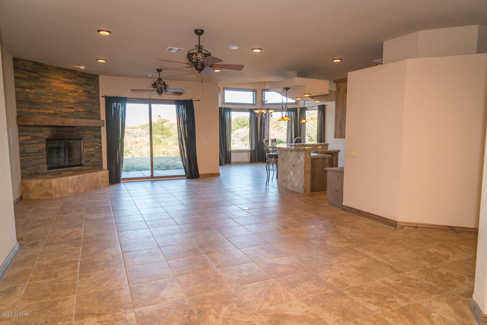 New Tucson Unit NO. 30 - Residential