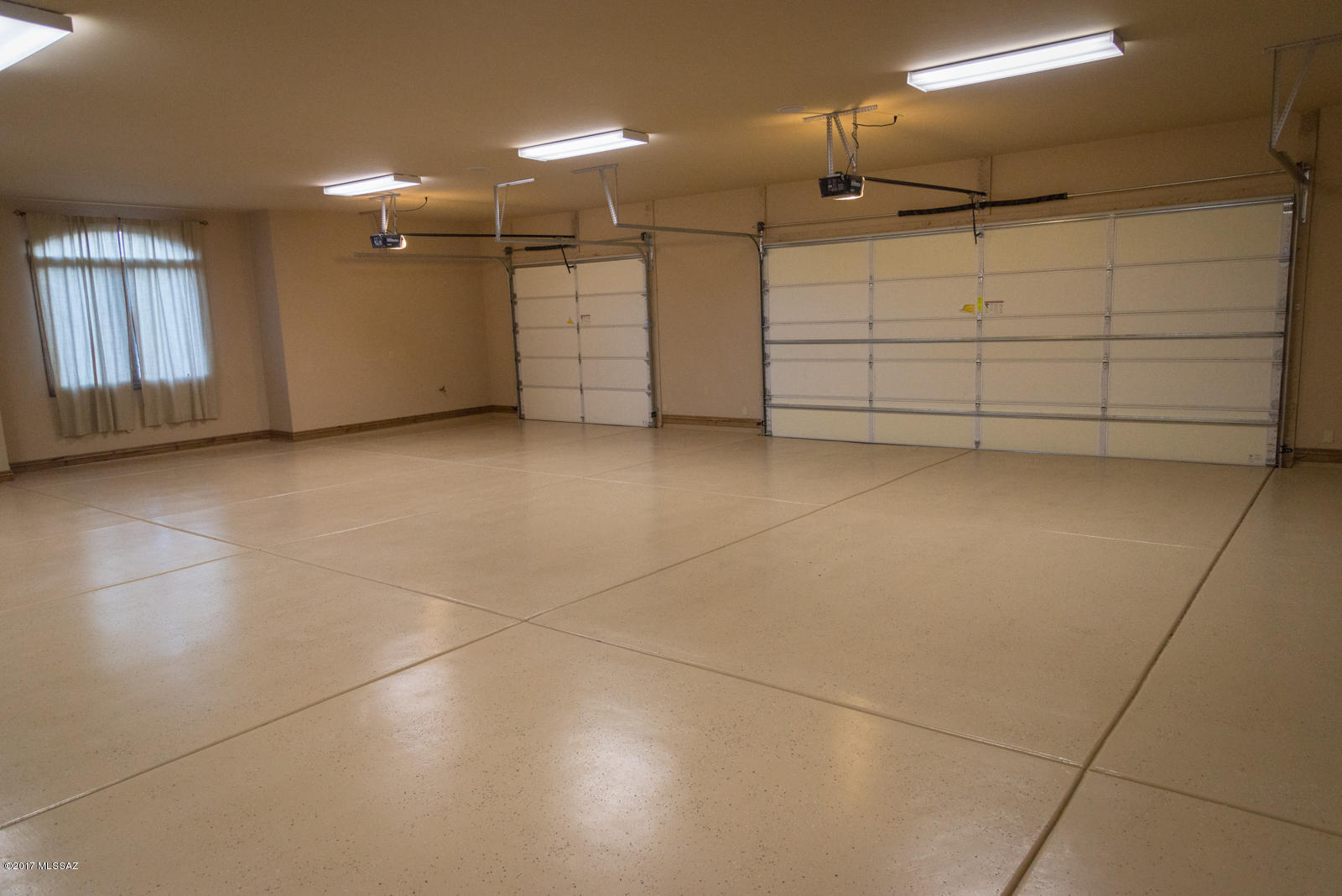New Tucson Unit NO. 30 - Residential