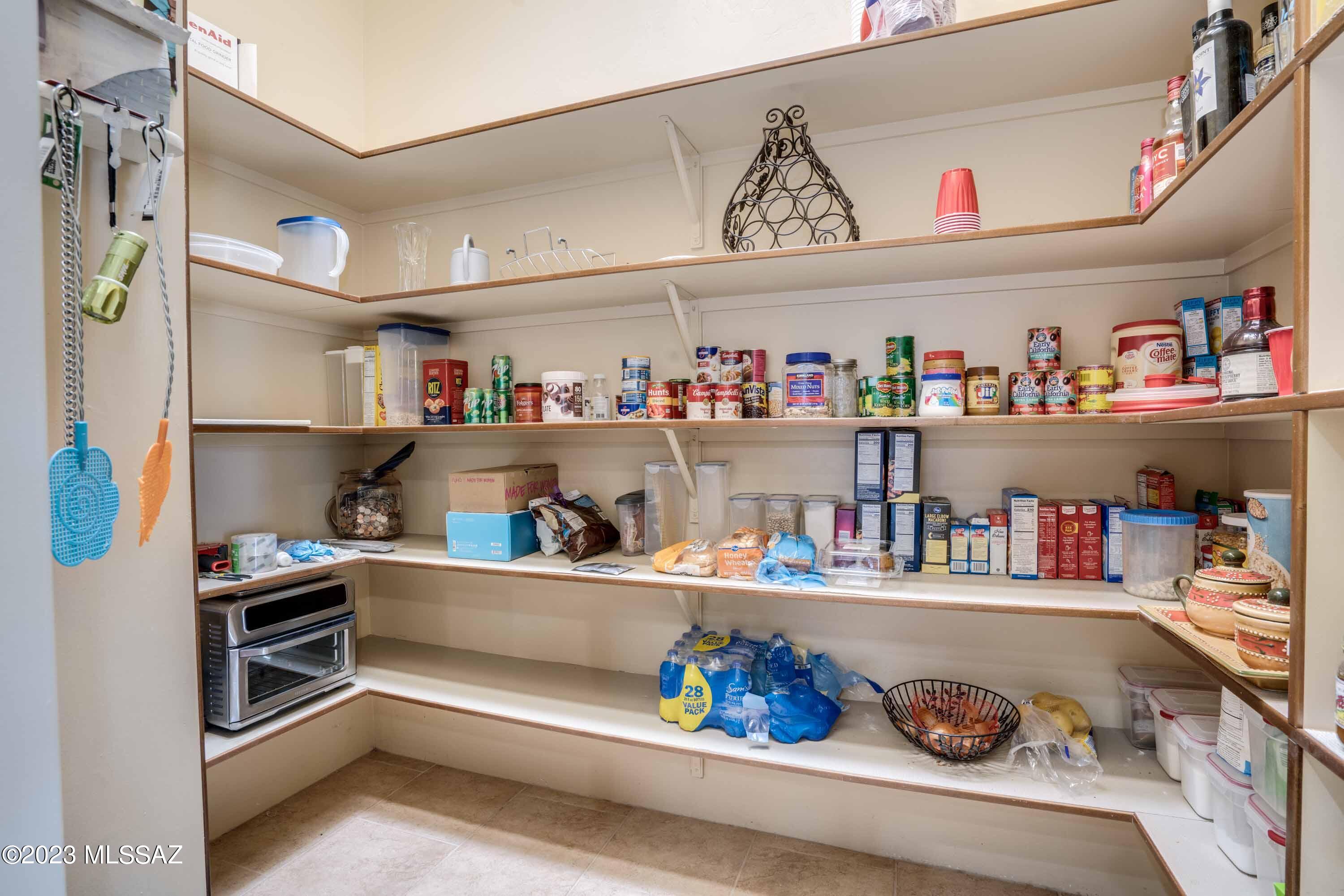 New Tucson Unit NO. 4 (1-203) - Residential