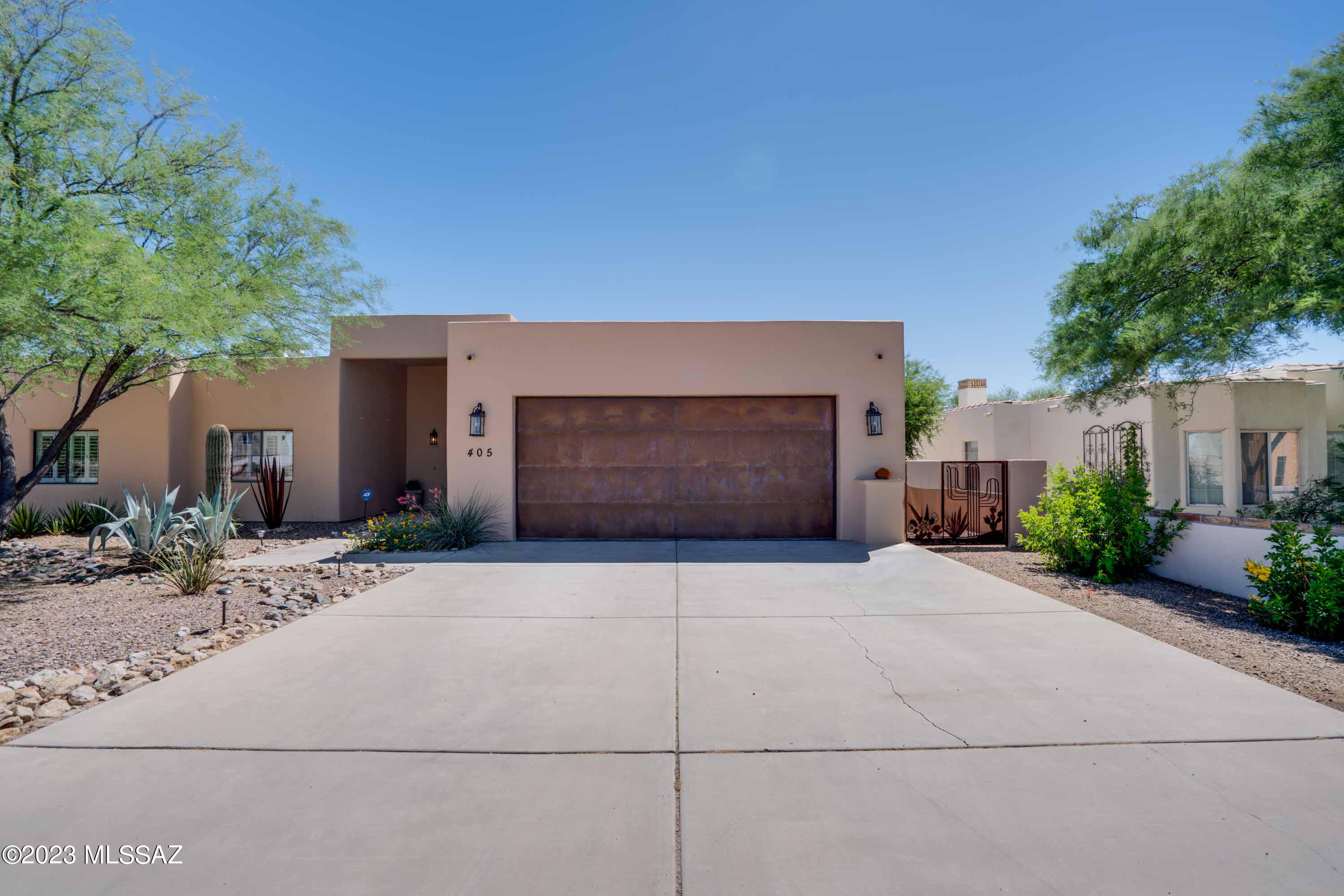 New Tucson Unit NO. 4 (1-203) - Residential