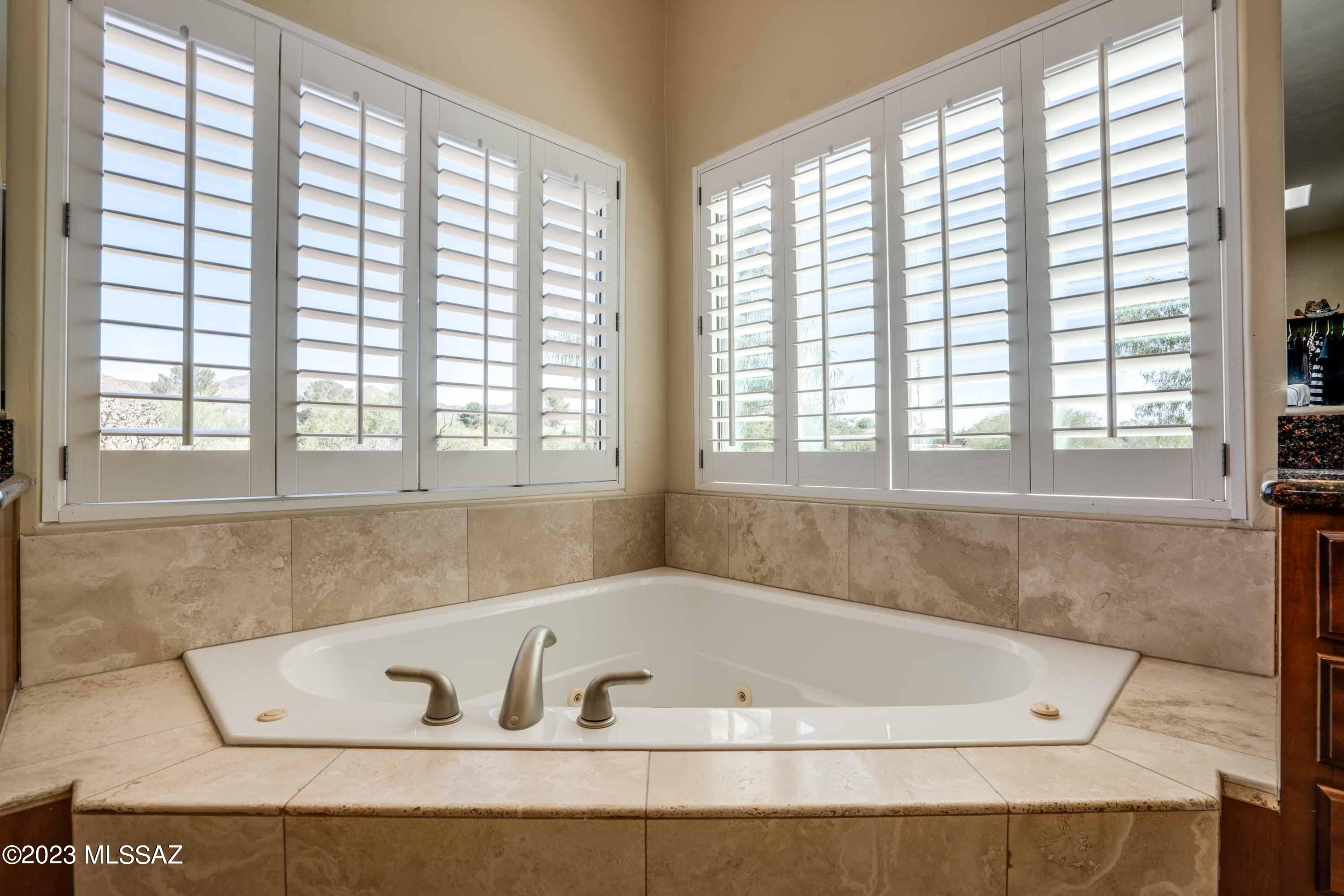 New Tucson Unit NO. 4 (1-203) - Residential