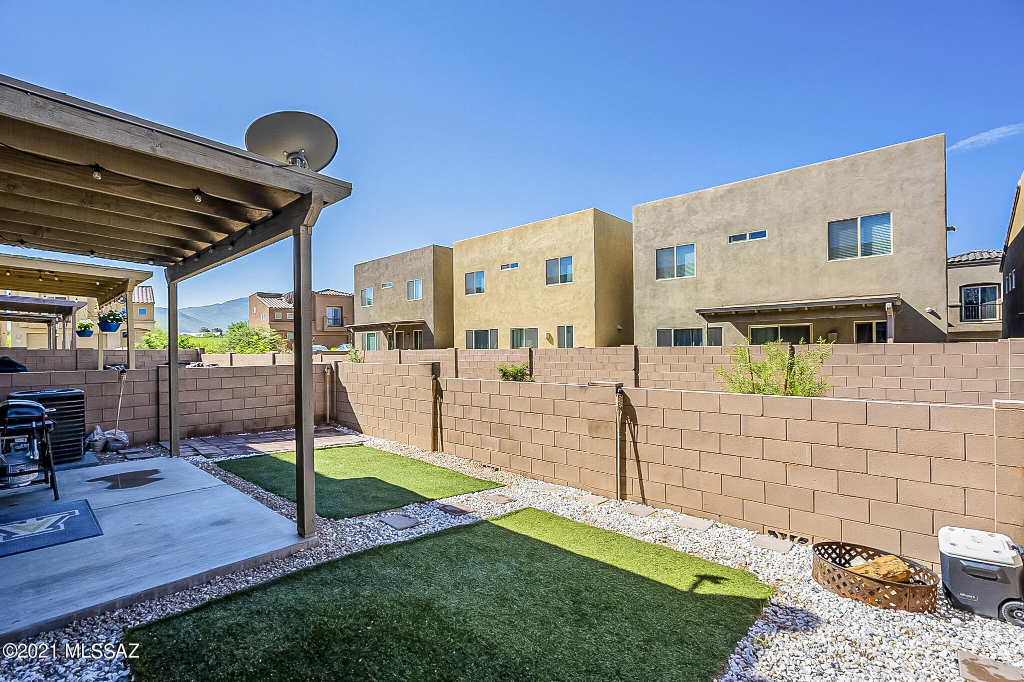 Crown Of Tucson Townhouses (1-96) - Residential