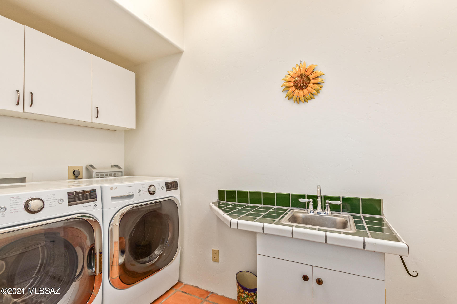 New Tucson Unit NO. 23 (140-261) - Residential