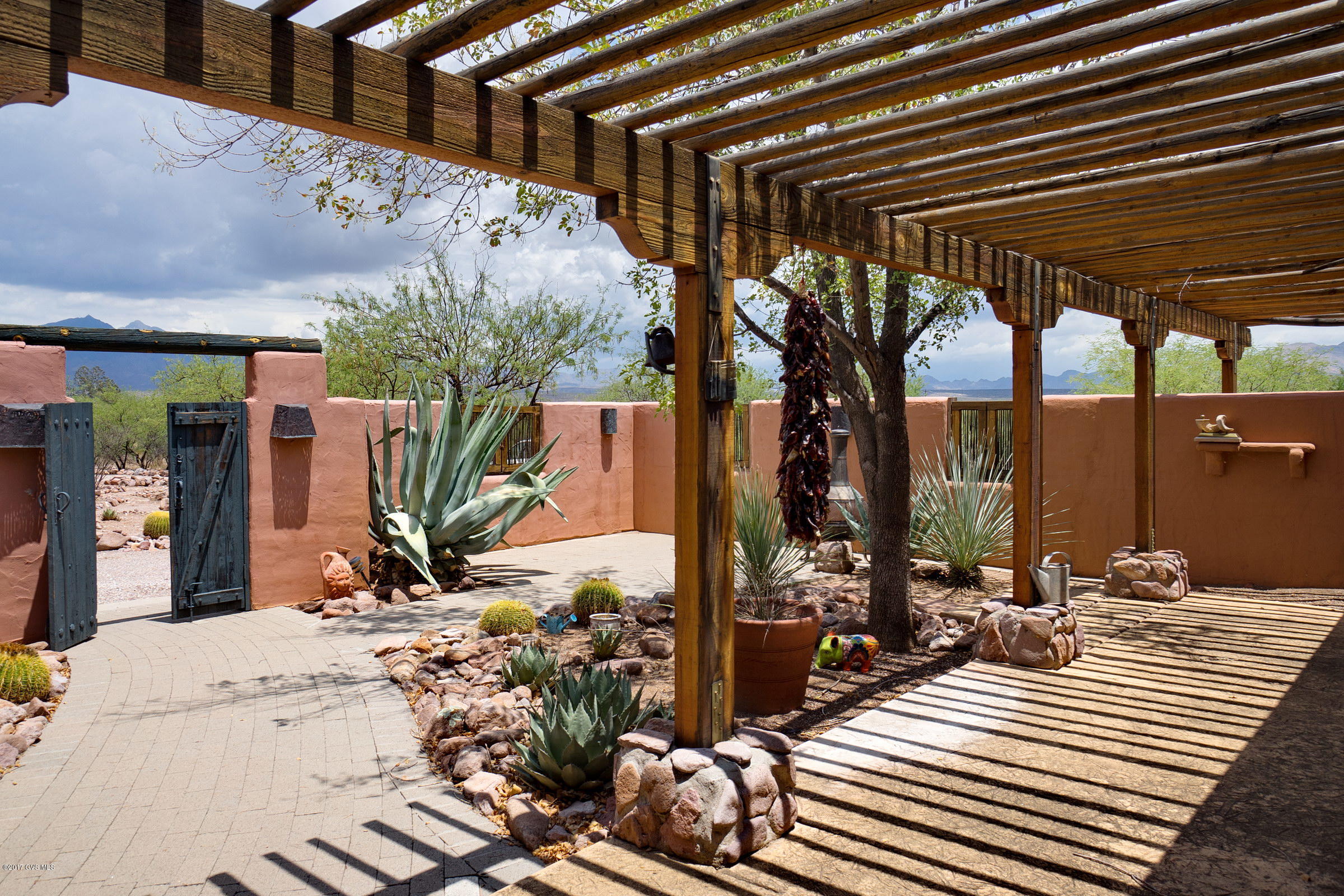 Palo Parado Estates - Residential