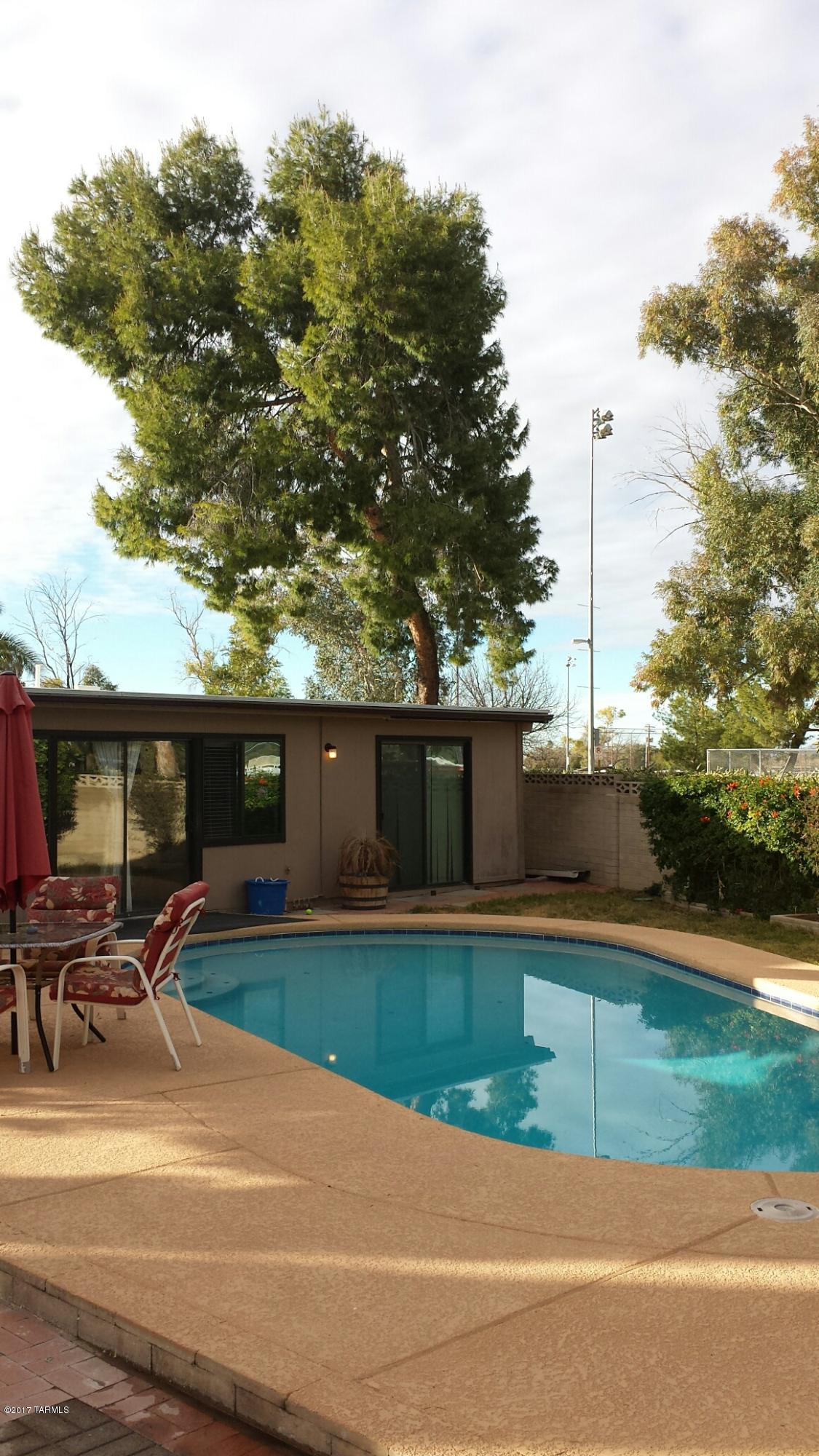 Vista Del Prado (1-274) - Residential