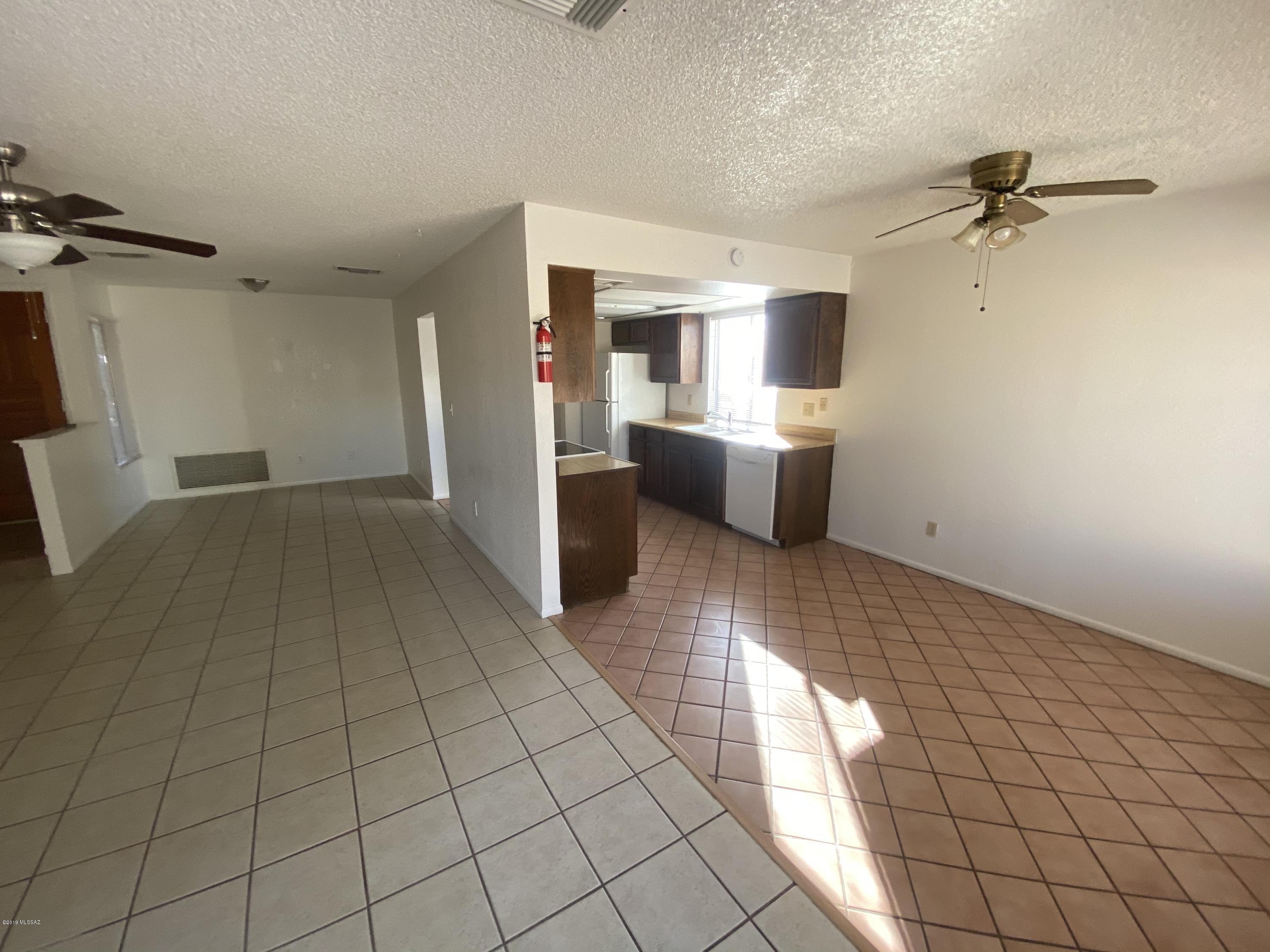 Mission West (1-370) - Residential