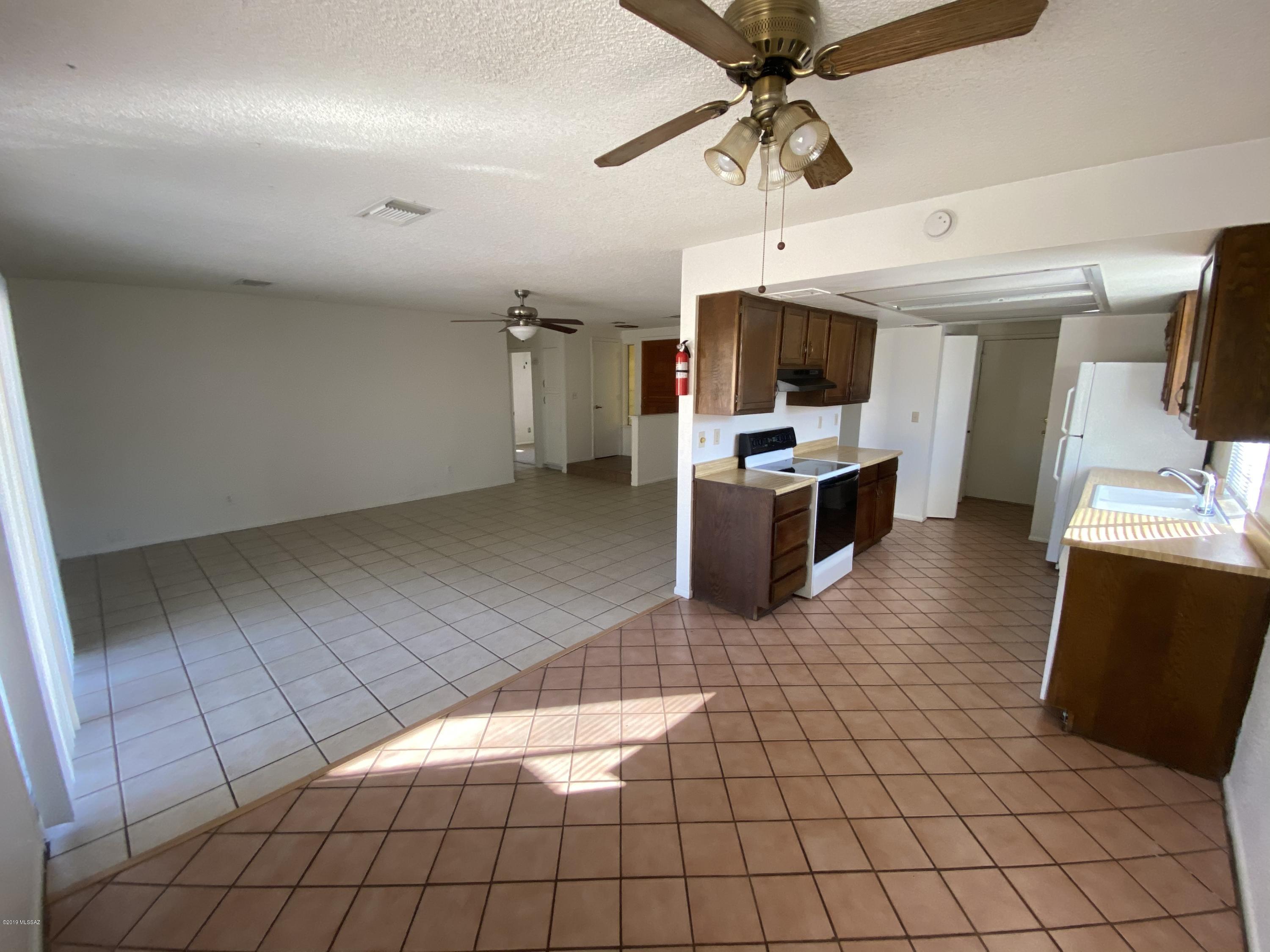 Mission West (1-370) - Residential