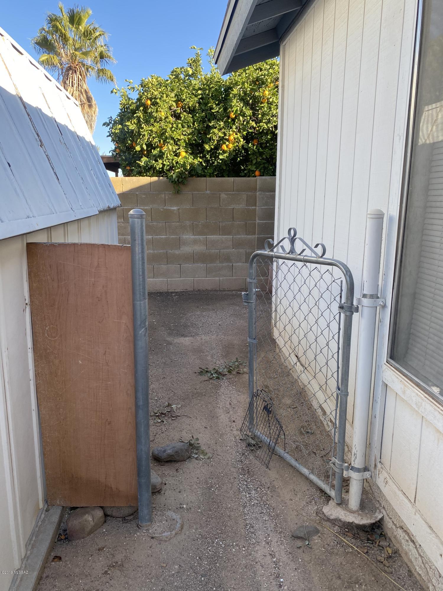 Mission West (1-370) - Residential