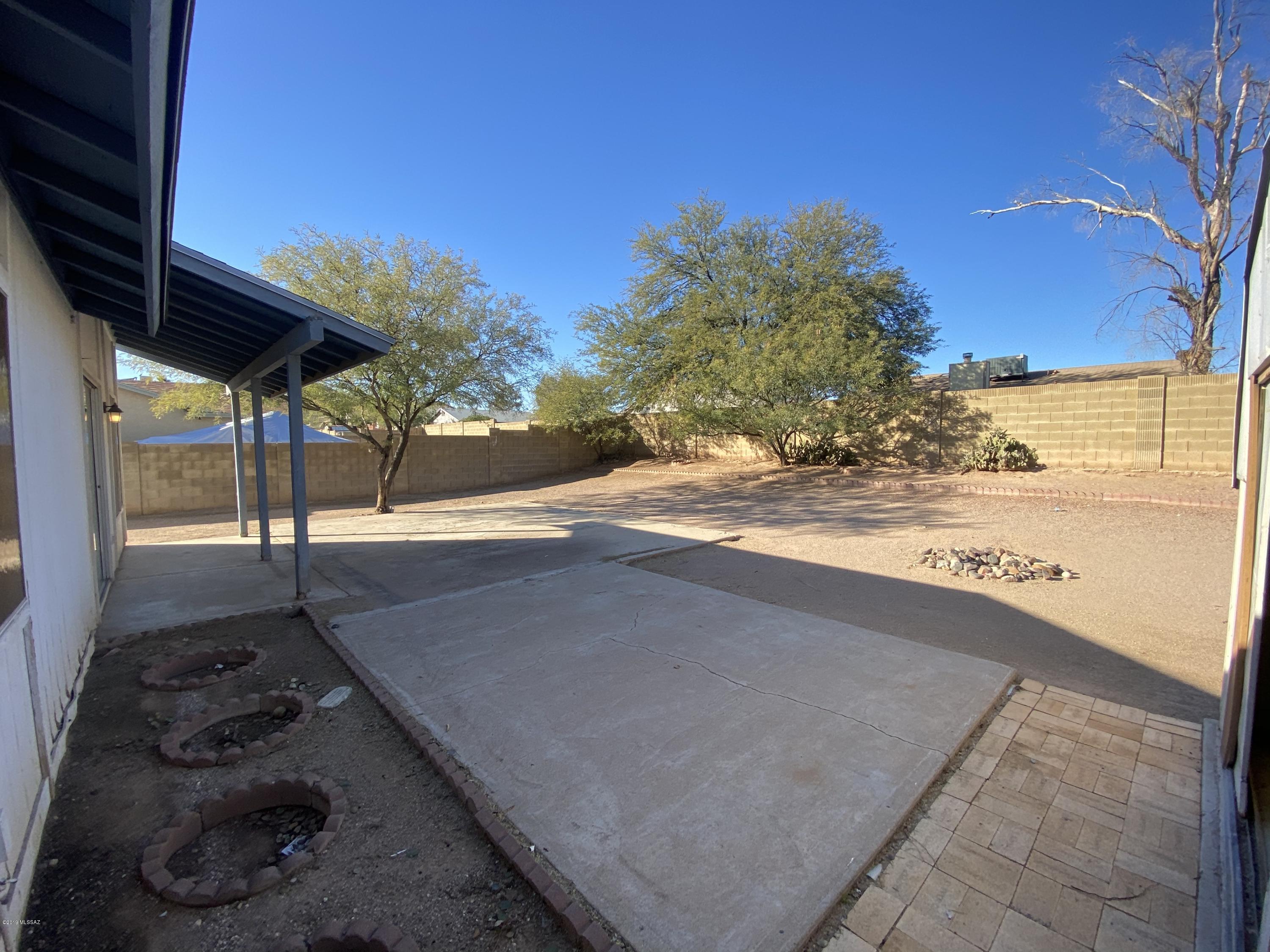 Mission West (1-370) - Residential