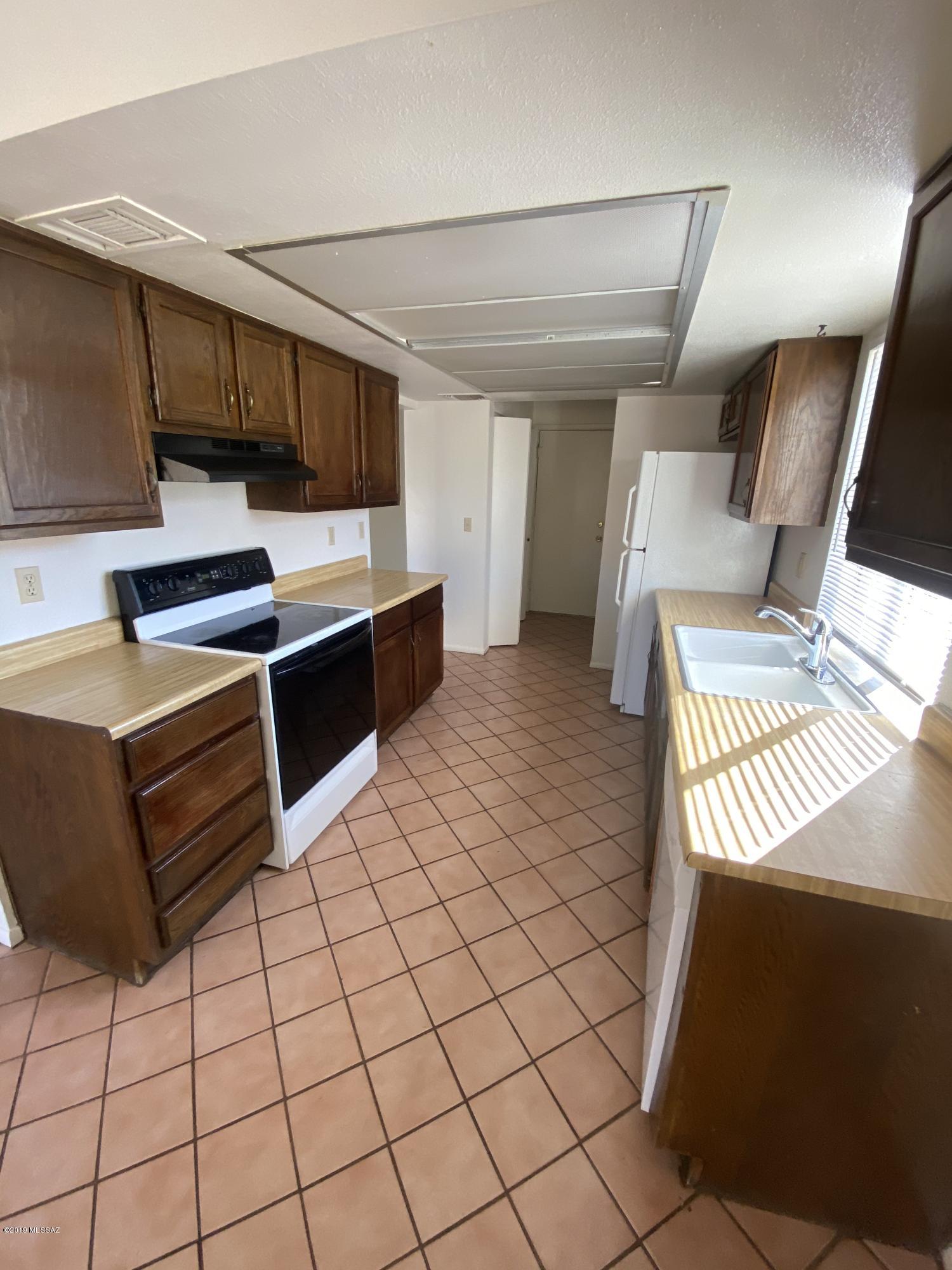 Mission West (1-370) - Residential