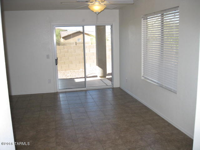 Riverhaven (1-373) - Residential Lease