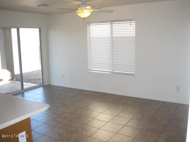 Riverhaven (1-373) - Residential Lease