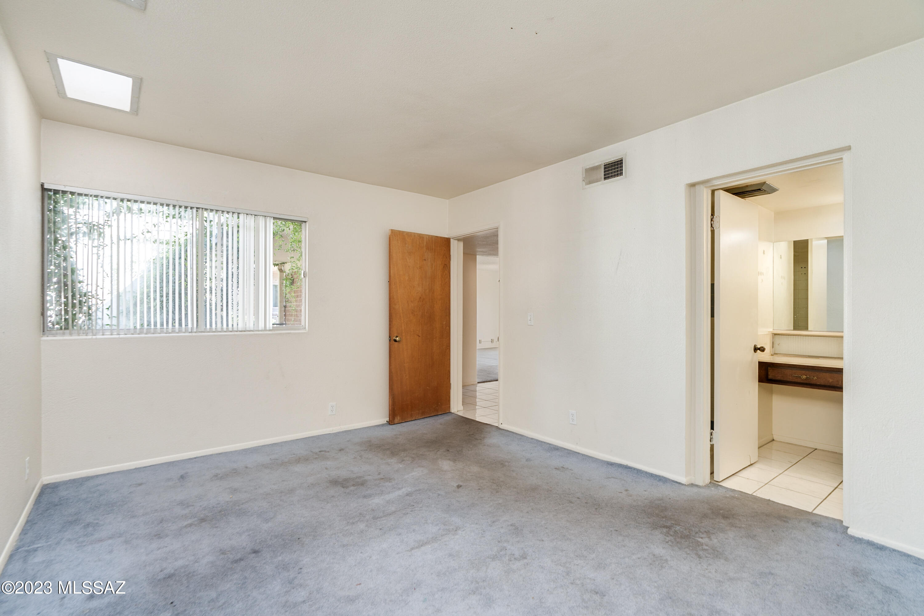Country Club Heights - Residential