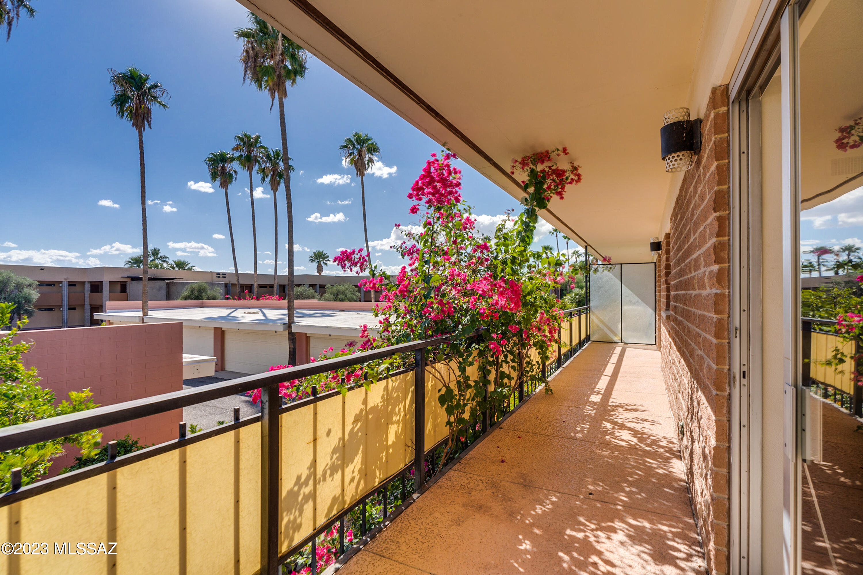 Country Club Heights - Residential