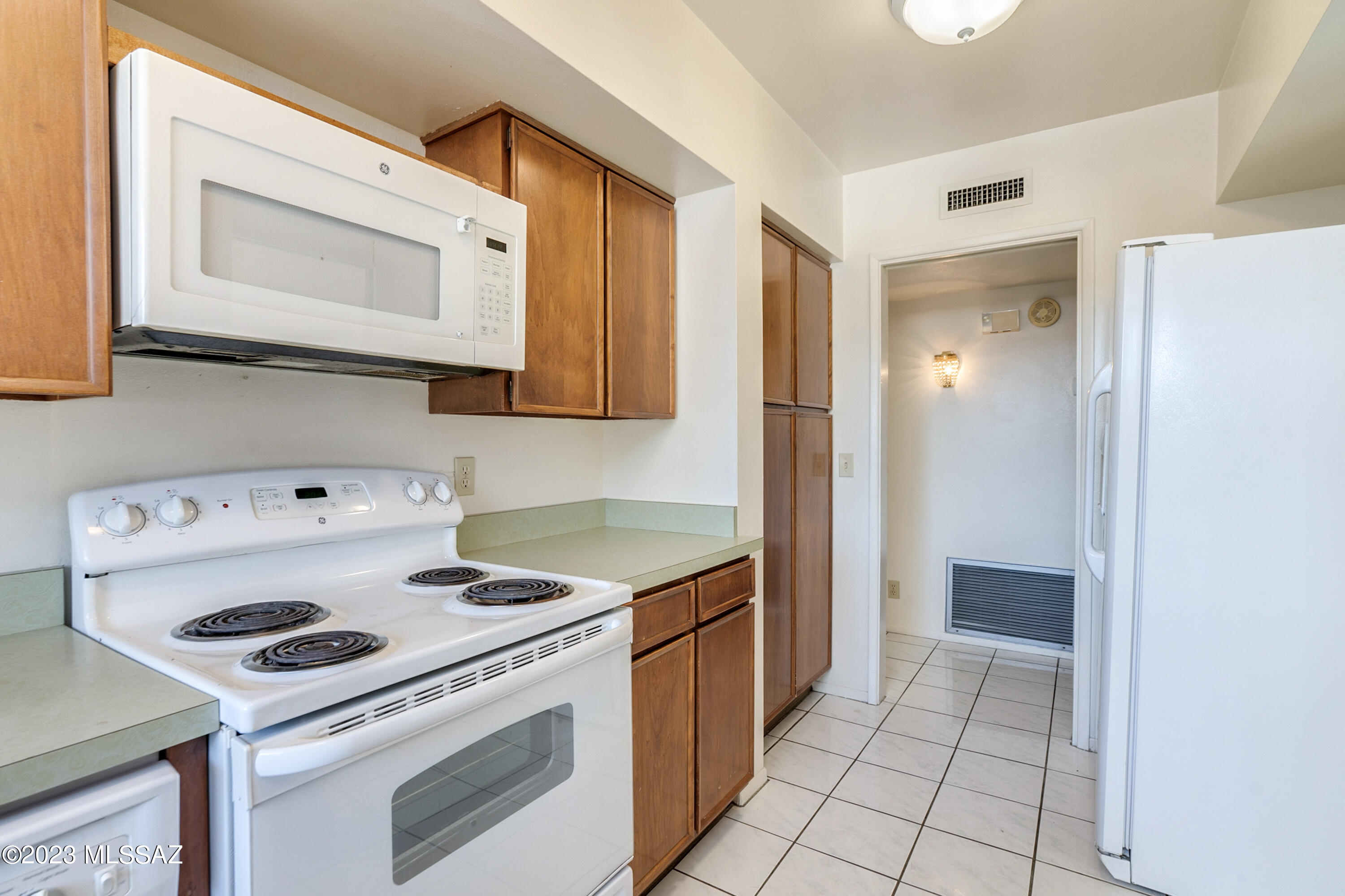 Country Club Heights - Residential