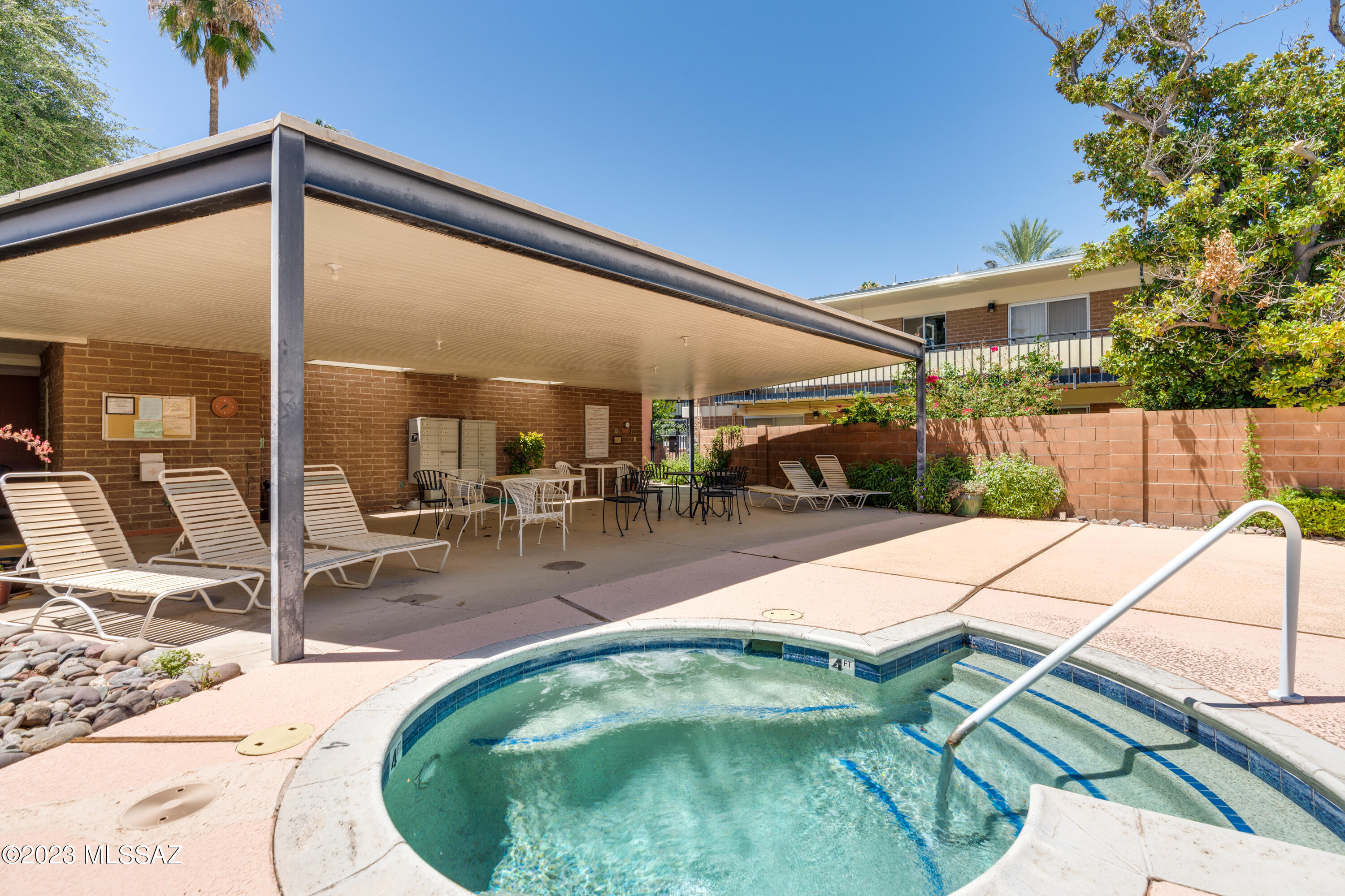 Country Club Heights - Residential