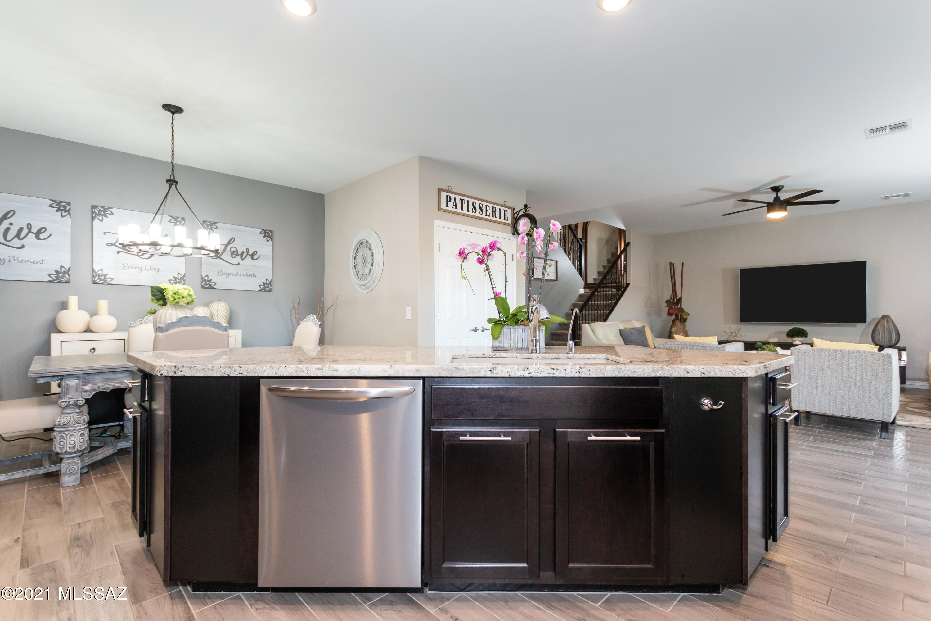 Saguaro Bloom Block 3 - Residential