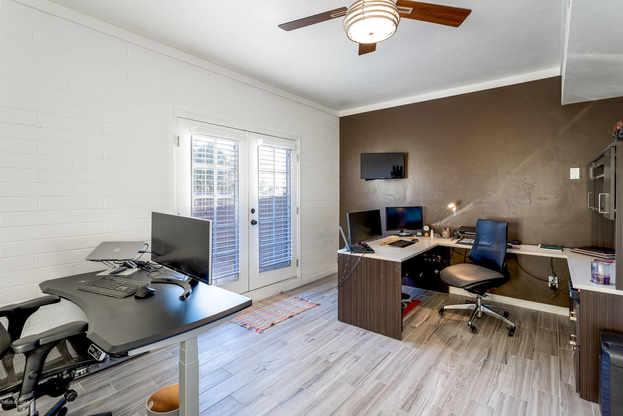 Santa Catalina Estates NO. 4 (1-180) - Residential