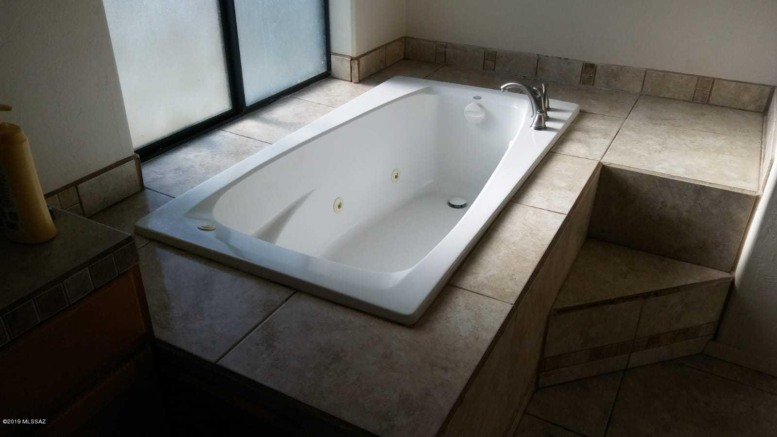 Rio Rico Ranchettes 9 - Residential