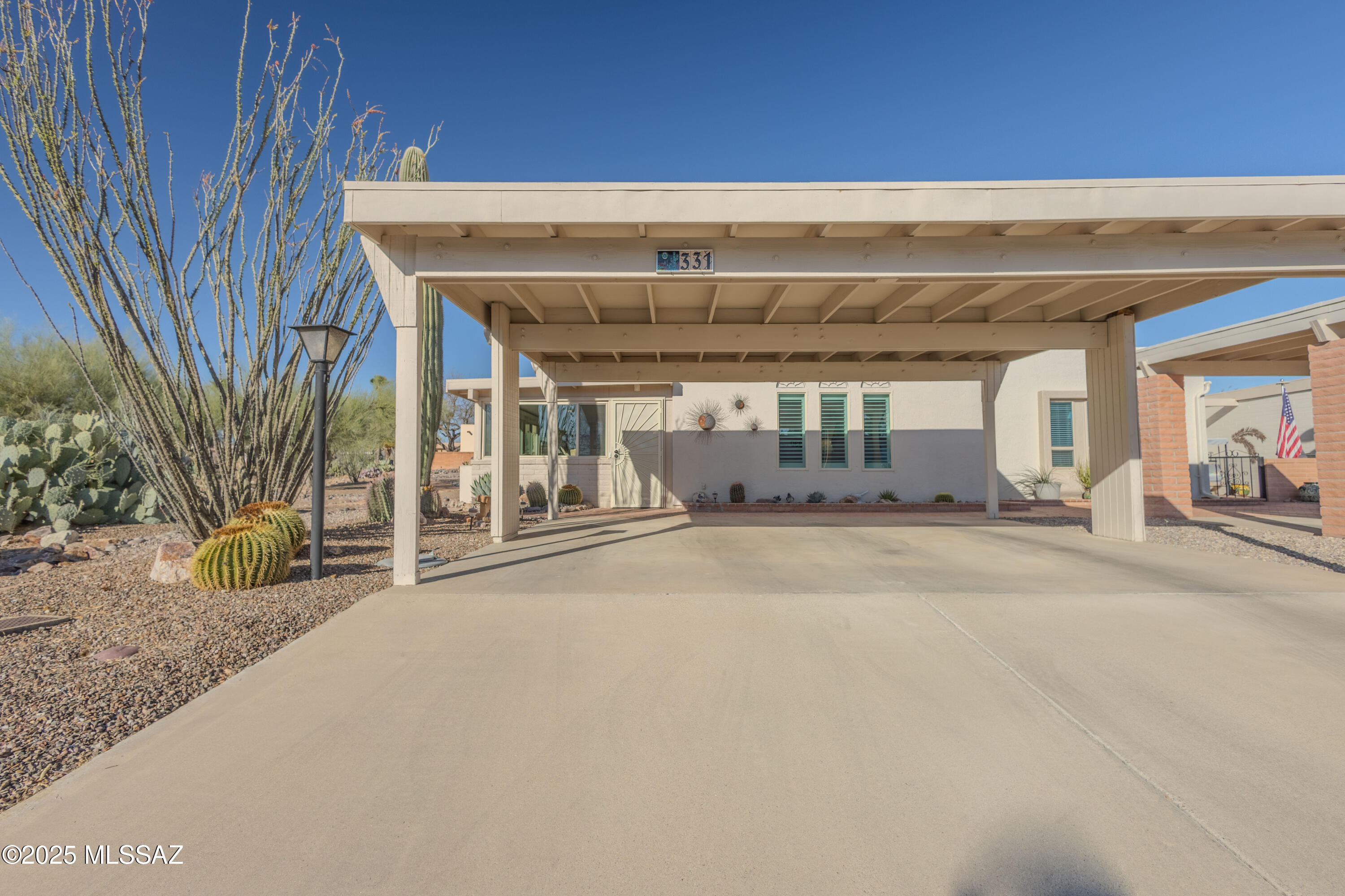 Green Valley Townhouses NO.7 - Residential