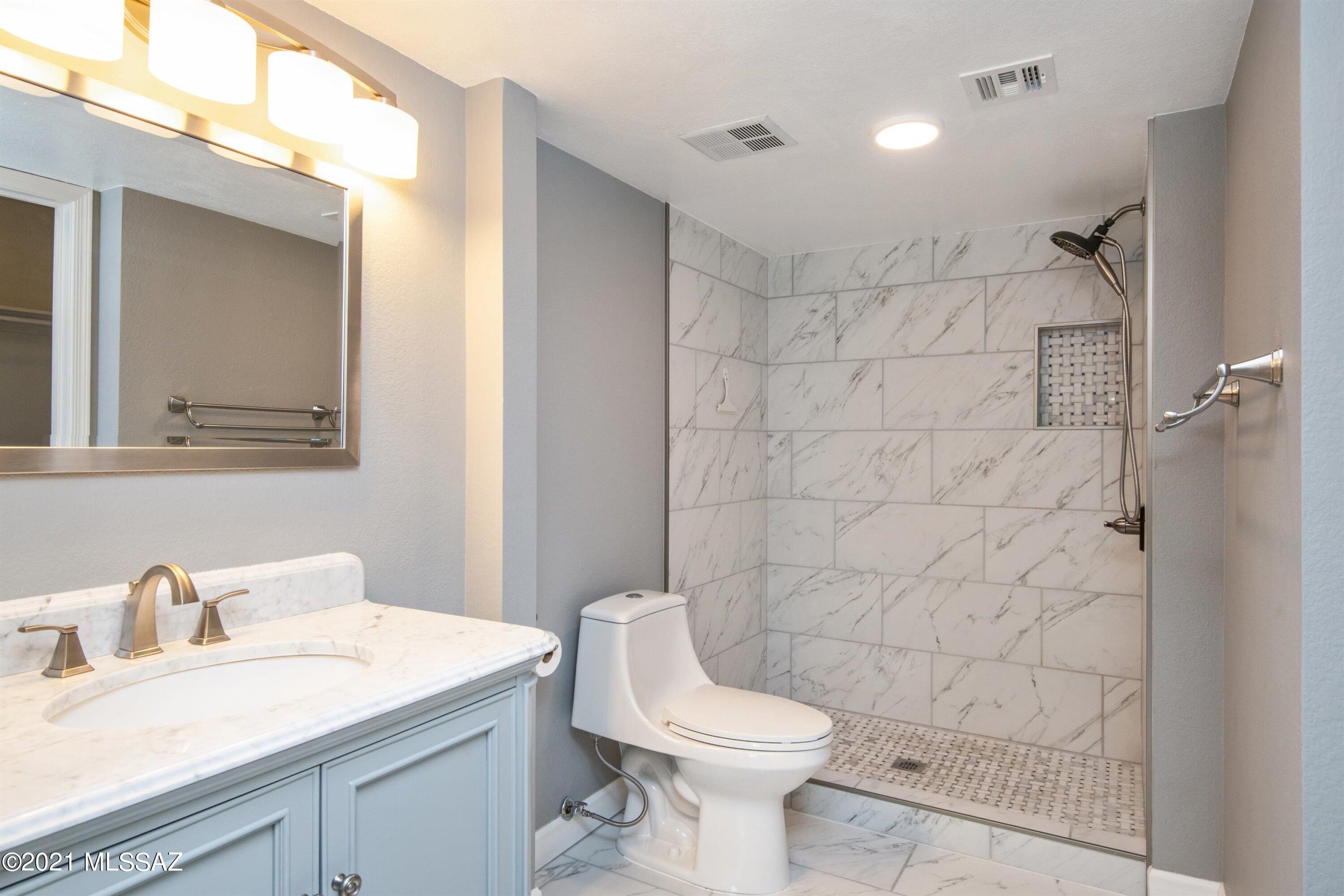 Villas at Sabino Canyon Condominiums - Residential