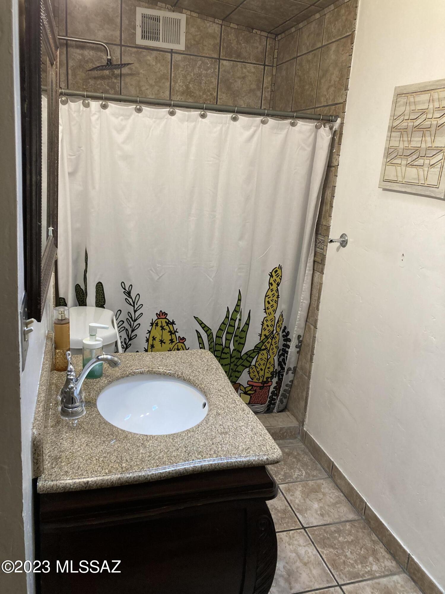 Fiesta Park - Residential