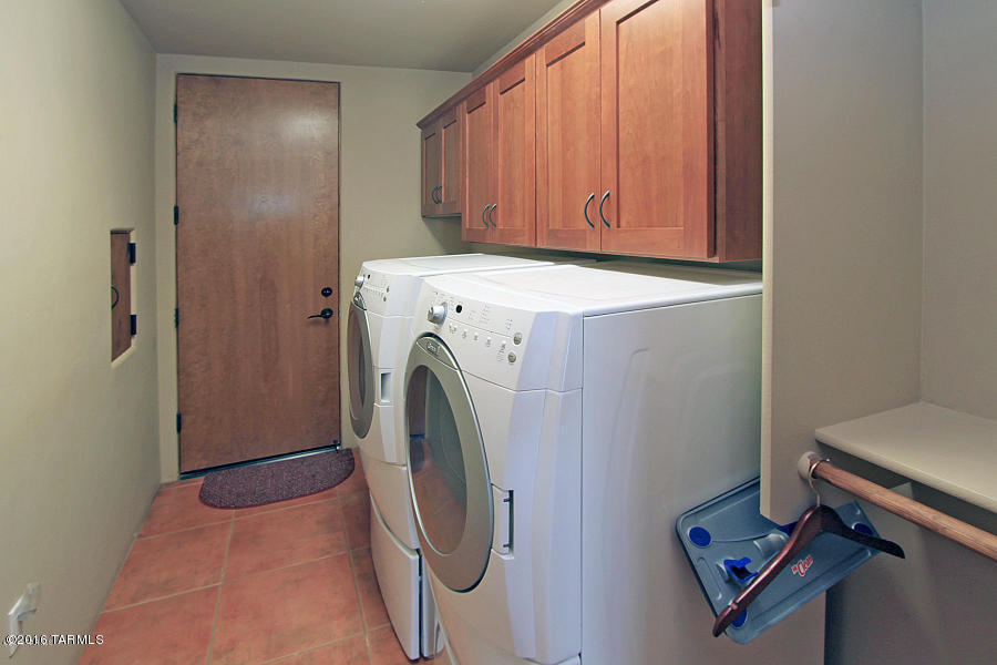 Preserve II at Dove Mtn (183-305) - Residential Lease