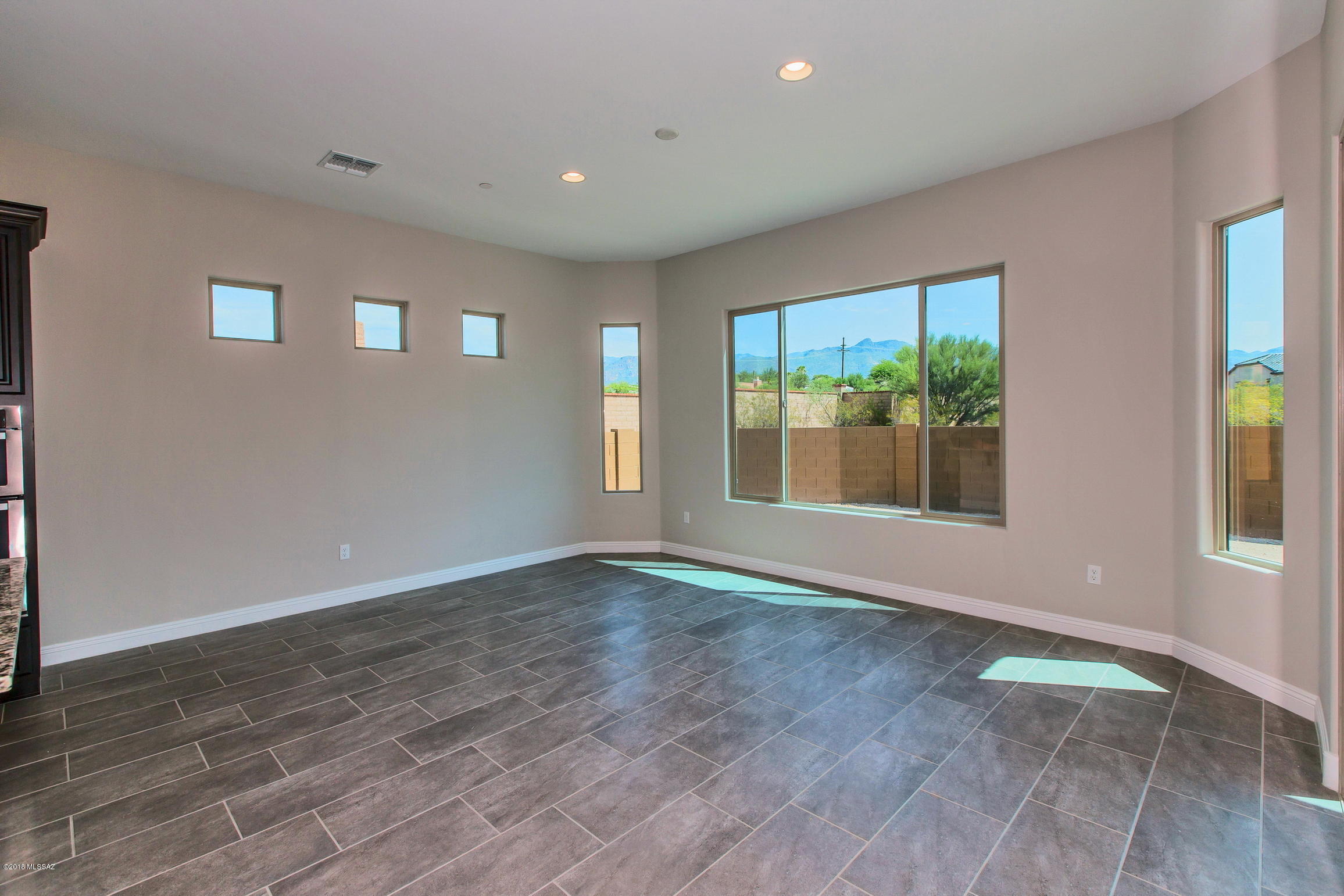 Molino Canyon Estates 1-11 - Residential