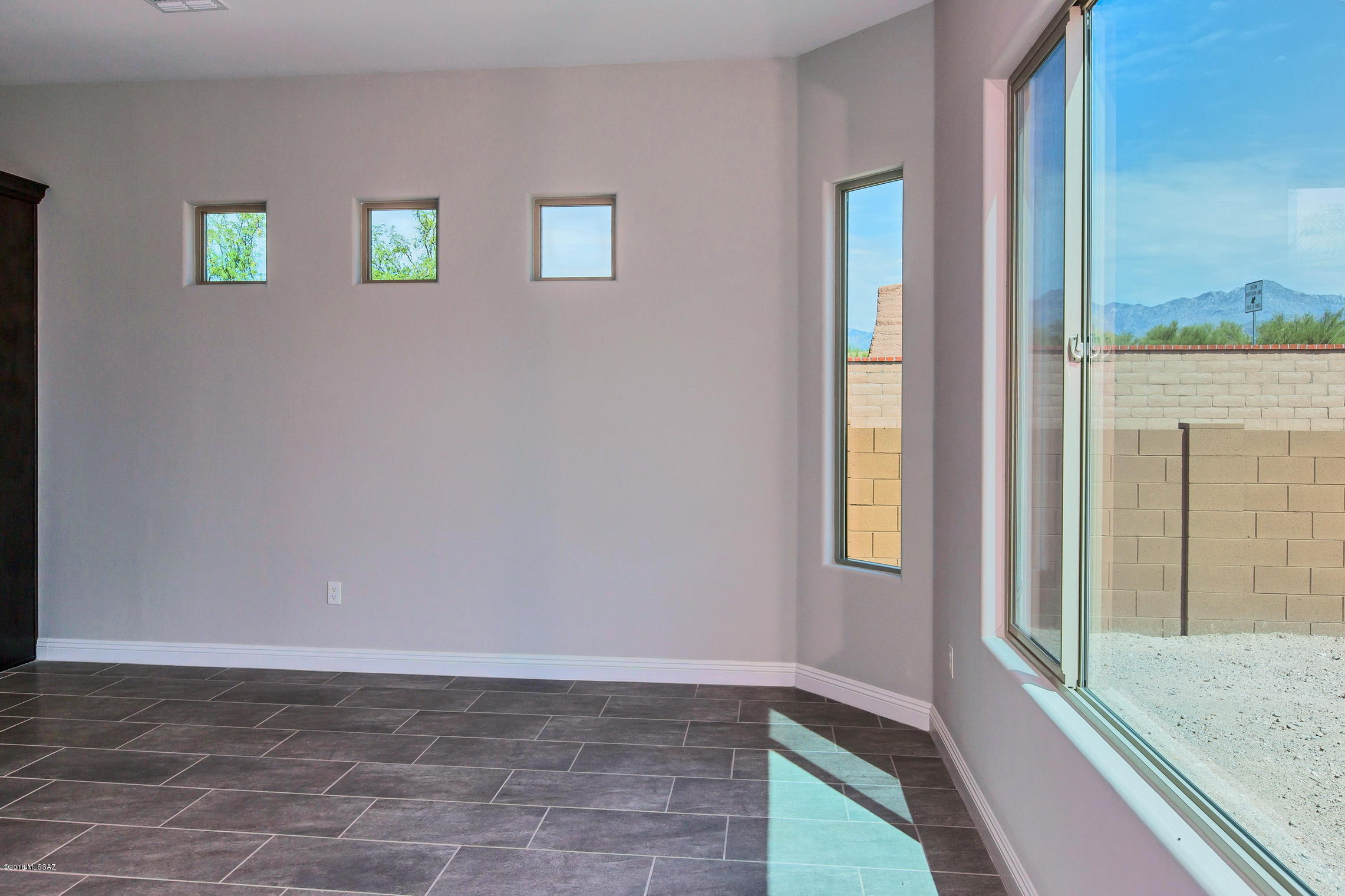 Molino Canyon Estates 1-11 - Residential