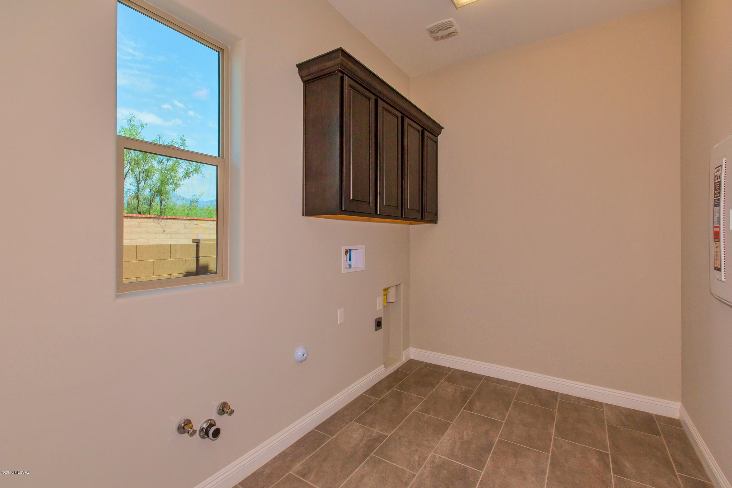 Molino Canyon Estates 1-11 - Residential