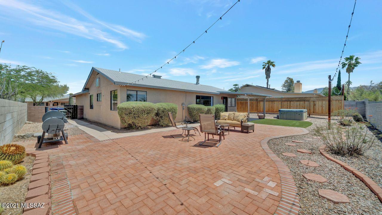 Falcon Point (1-170) - Residential