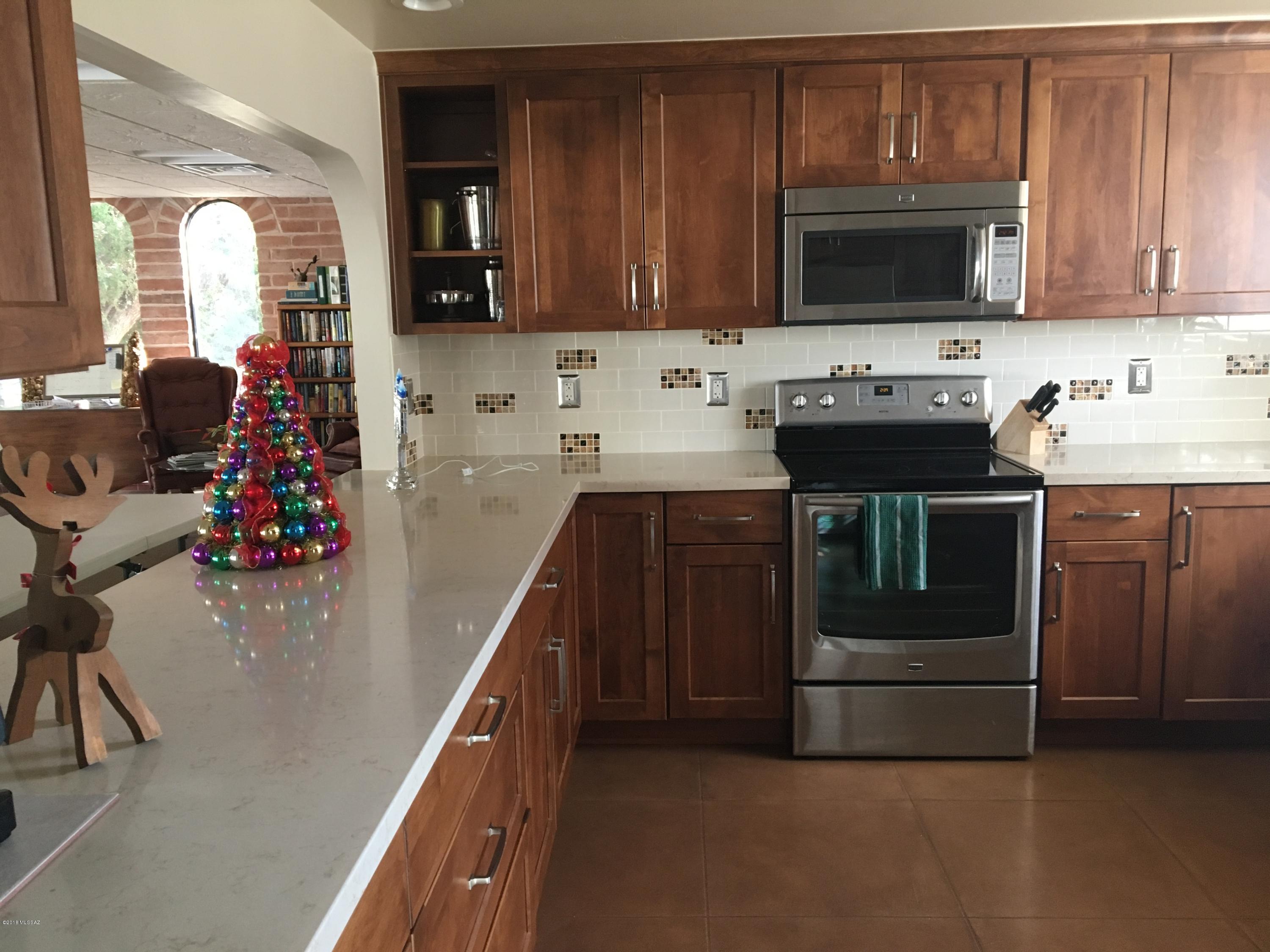 Las Lomitas (1) - Residential