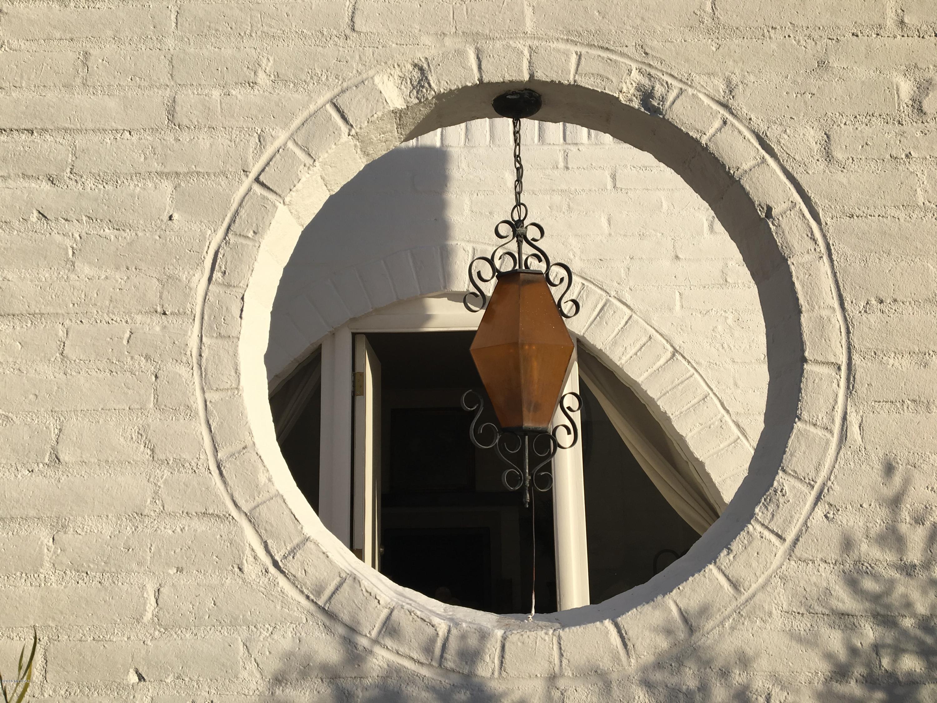 Las Lomitas (1) - Residential