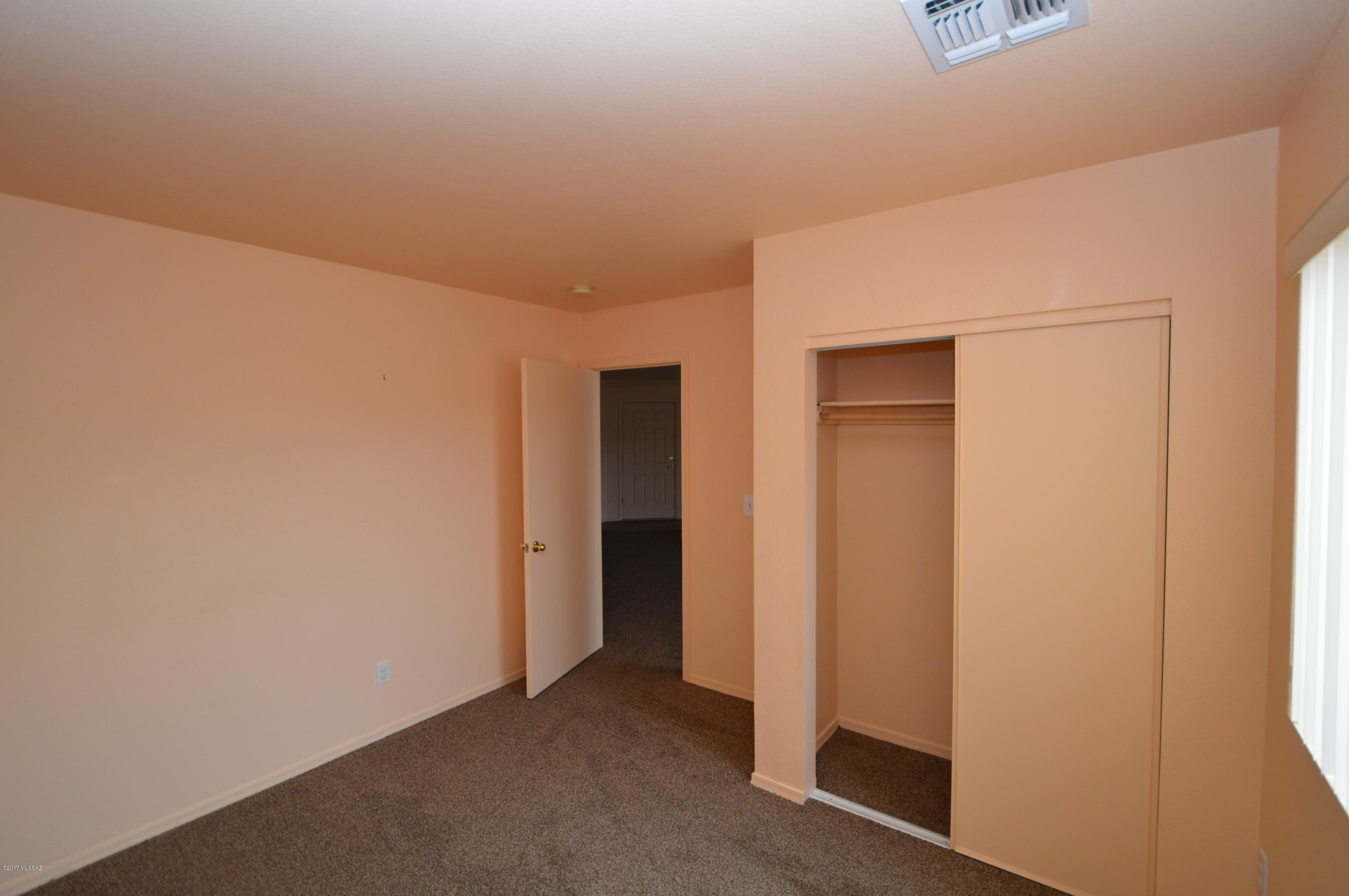 Rincon Aviador (1-120) - Residential Lease