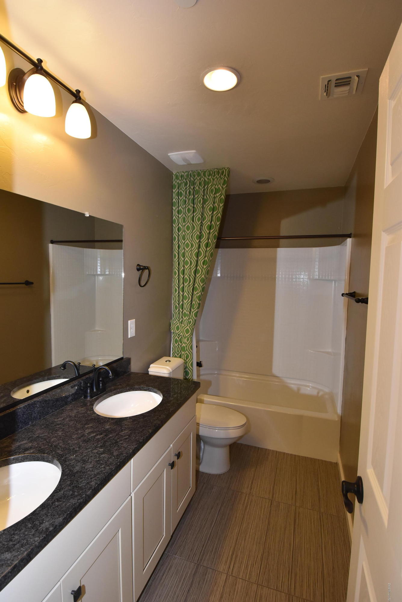 Rancho De Plata SQ20132830156 - Residential Lease